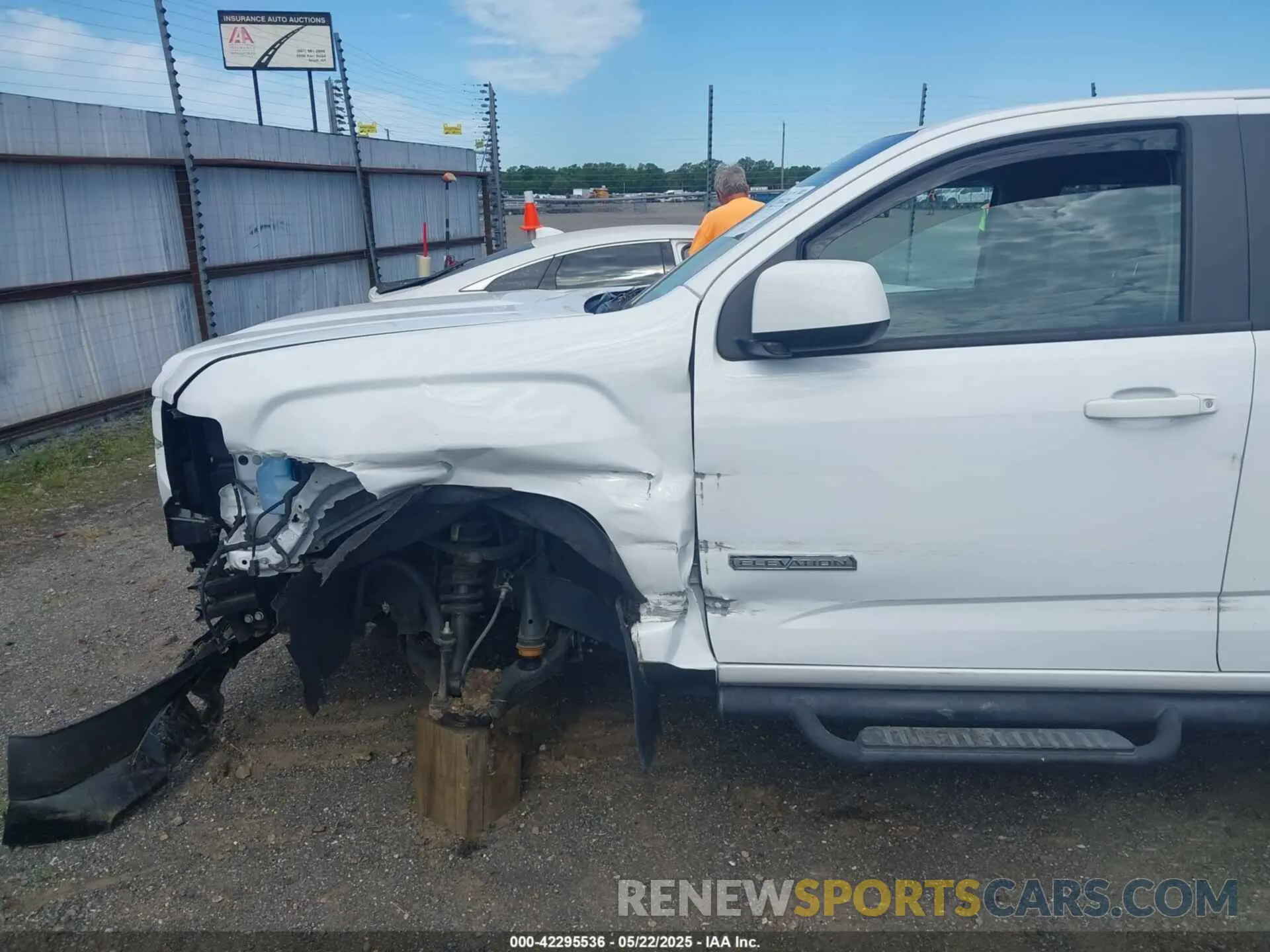 20 fotografías del automóvil dañado 1GTG5CEN0N1201355 GMC CANYON 2022