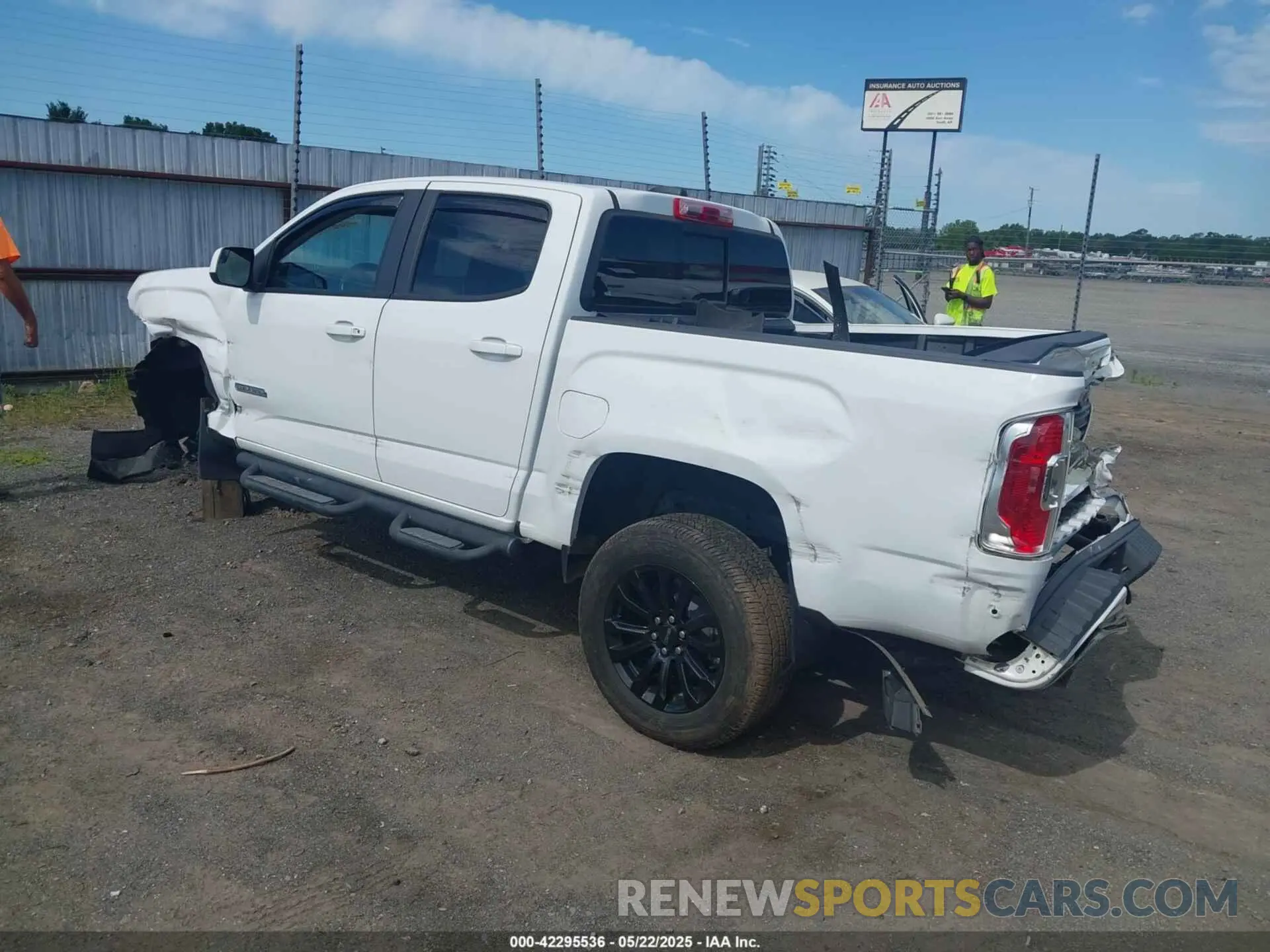 3 fotografías del automóvil dañado 1GTG5CEN0N1201355 GMC CANYON 2022