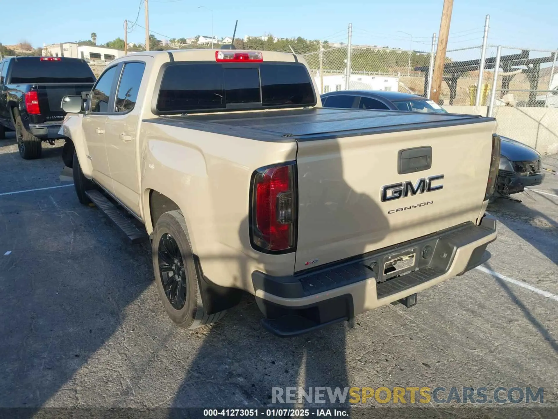 3 fotografías del automóvil dañado 1GTG5CEN6N1253637 GMC CANYON 2022