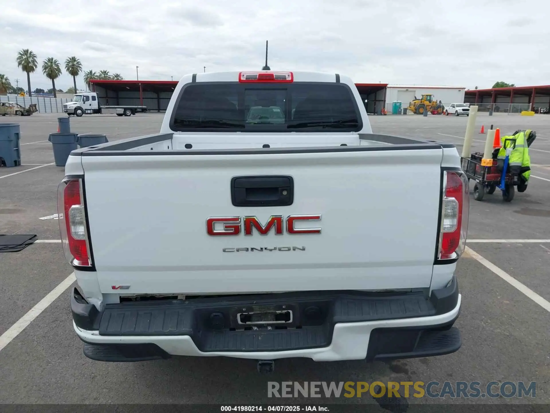 16 fotografías del automóvil dañado 1GTG5CEN6N1287500 GMC CANYON 2022