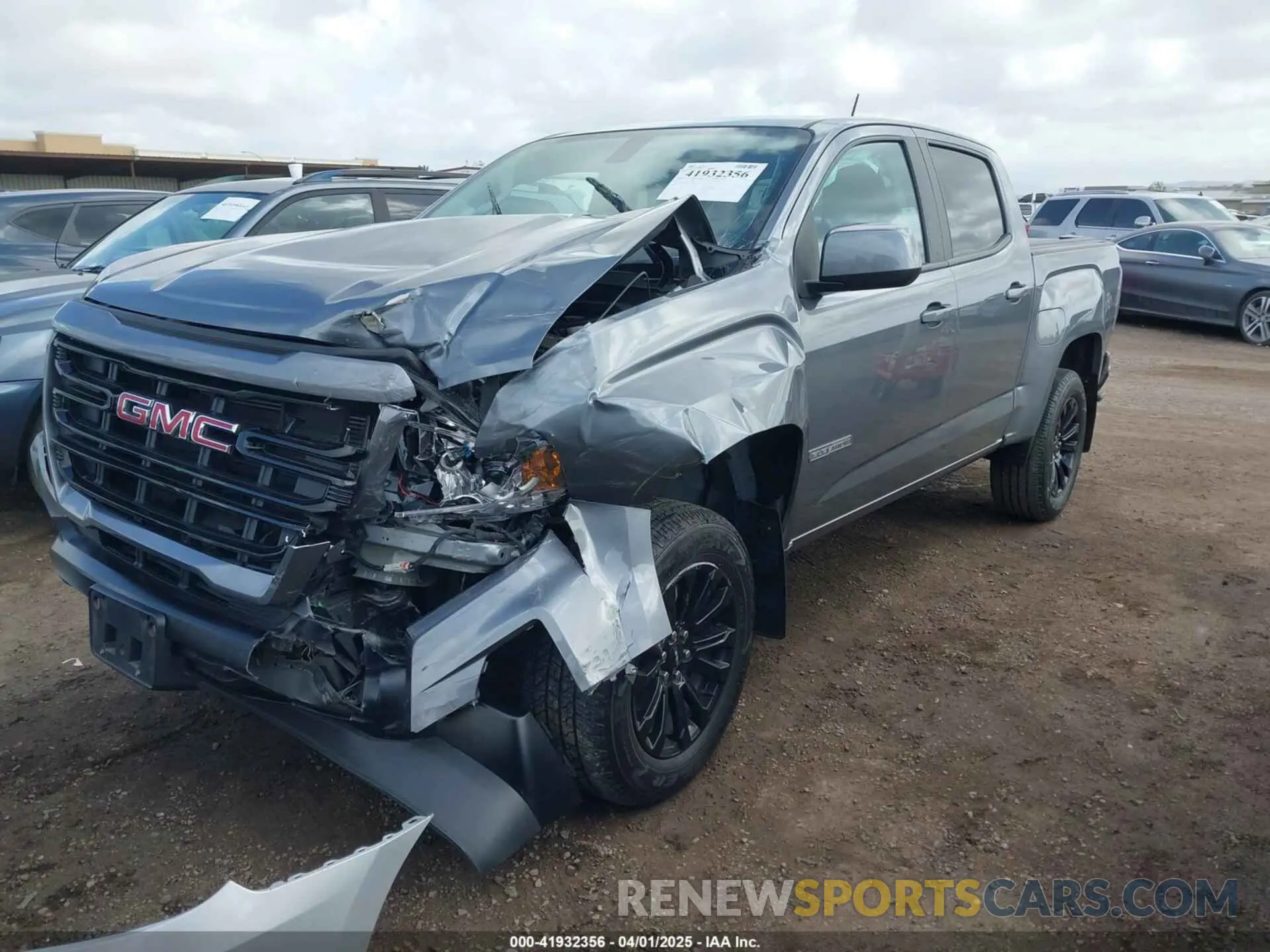 2 fotografías del automóvil dañado 1GTG5CEN8N1199841 GMC CANYON 2022