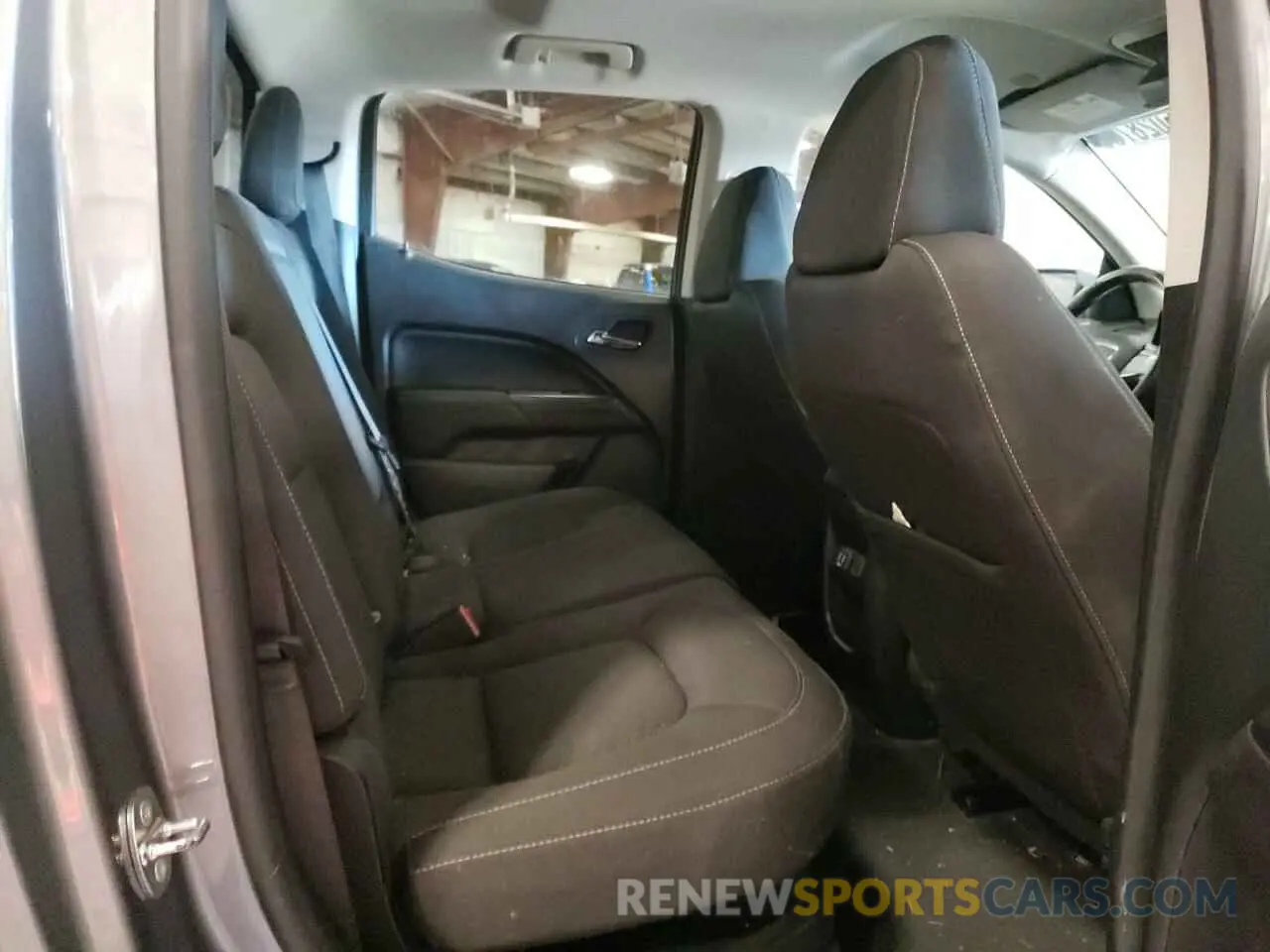 10 fotografías del automóvil dañado 1GTG6CEN8N1225500 GMC CANYON 2022