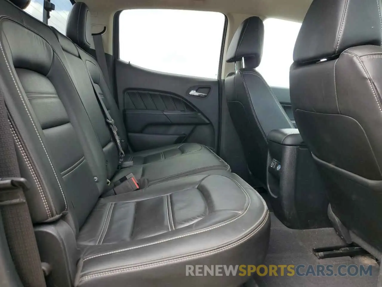 10 fotografías del automóvil dañado 1GTG6EEN4N1283339 GMC CANYON 2022