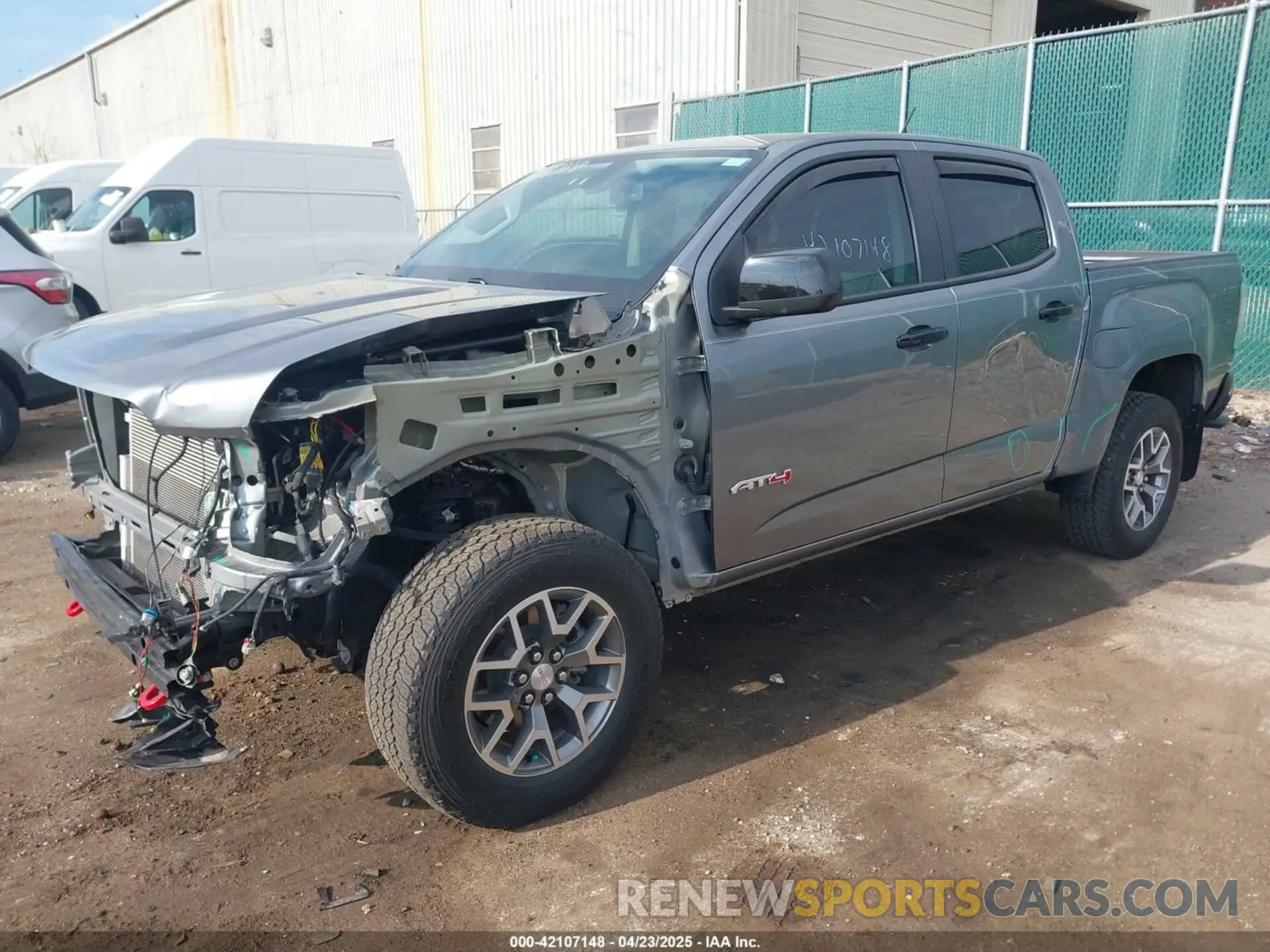 2 fotografías del automóvil dañado 1GTG6FEN2N1101756 GMC CANYON 2022