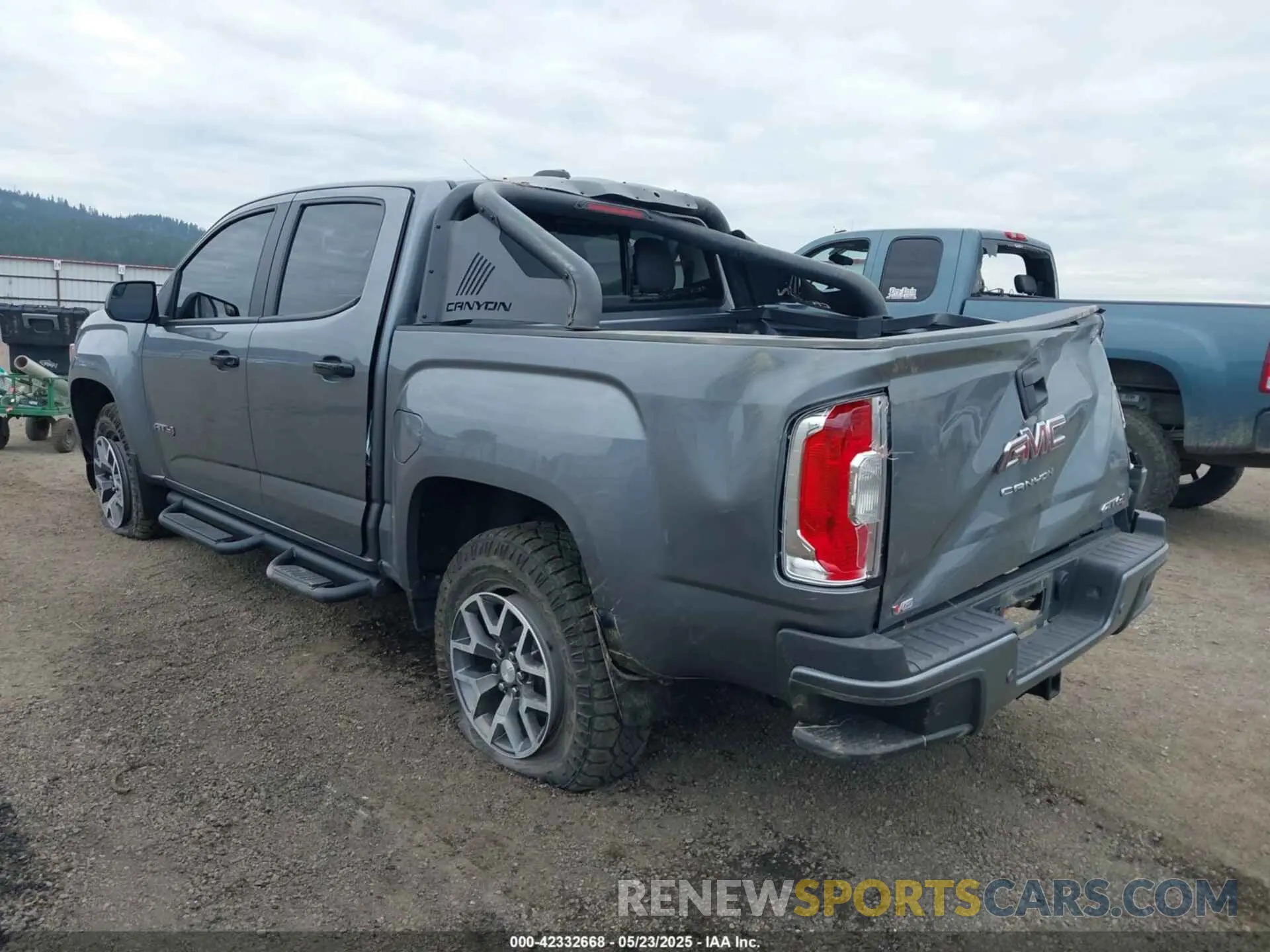3 fotografías del automóvil dañado 1GTG6FEN2N1124793 GMC CANYON 2022