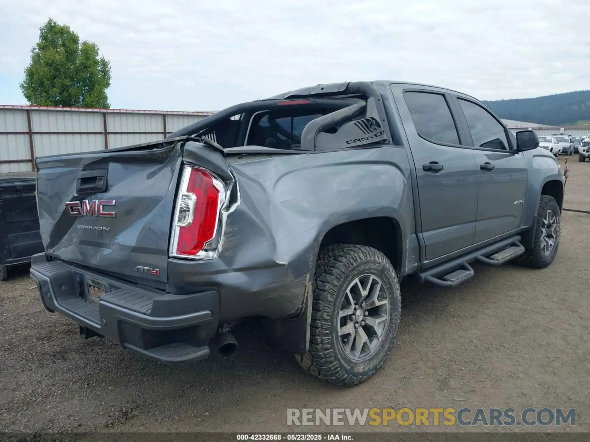 4 fotografías del automóvil dañado 1GTG6FEN2N1124793 GMC CANYON 2022
