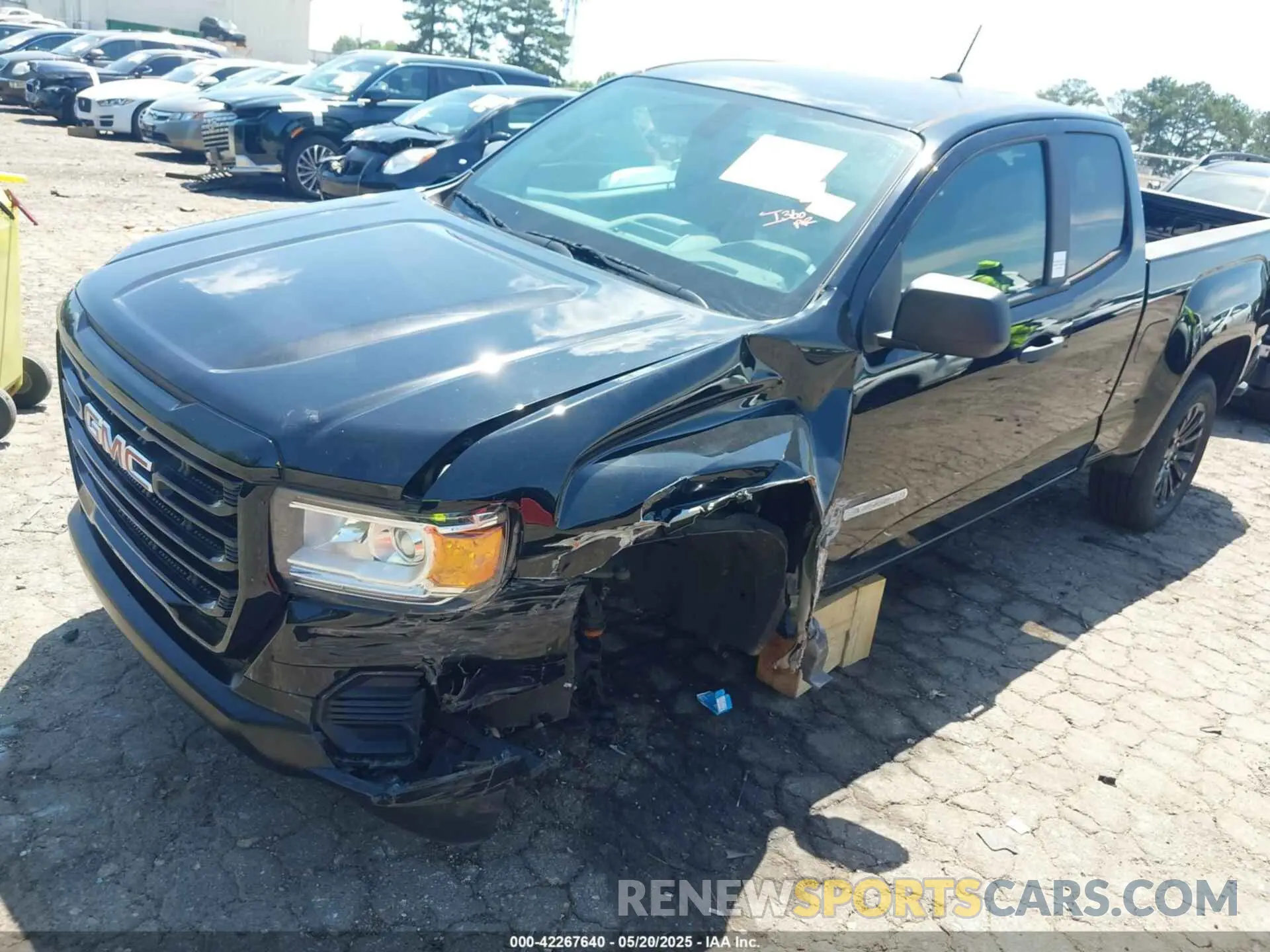 2 fotografías del automóvil dañado 1GTH5BEN1N1140855 GMC CANYON 2022