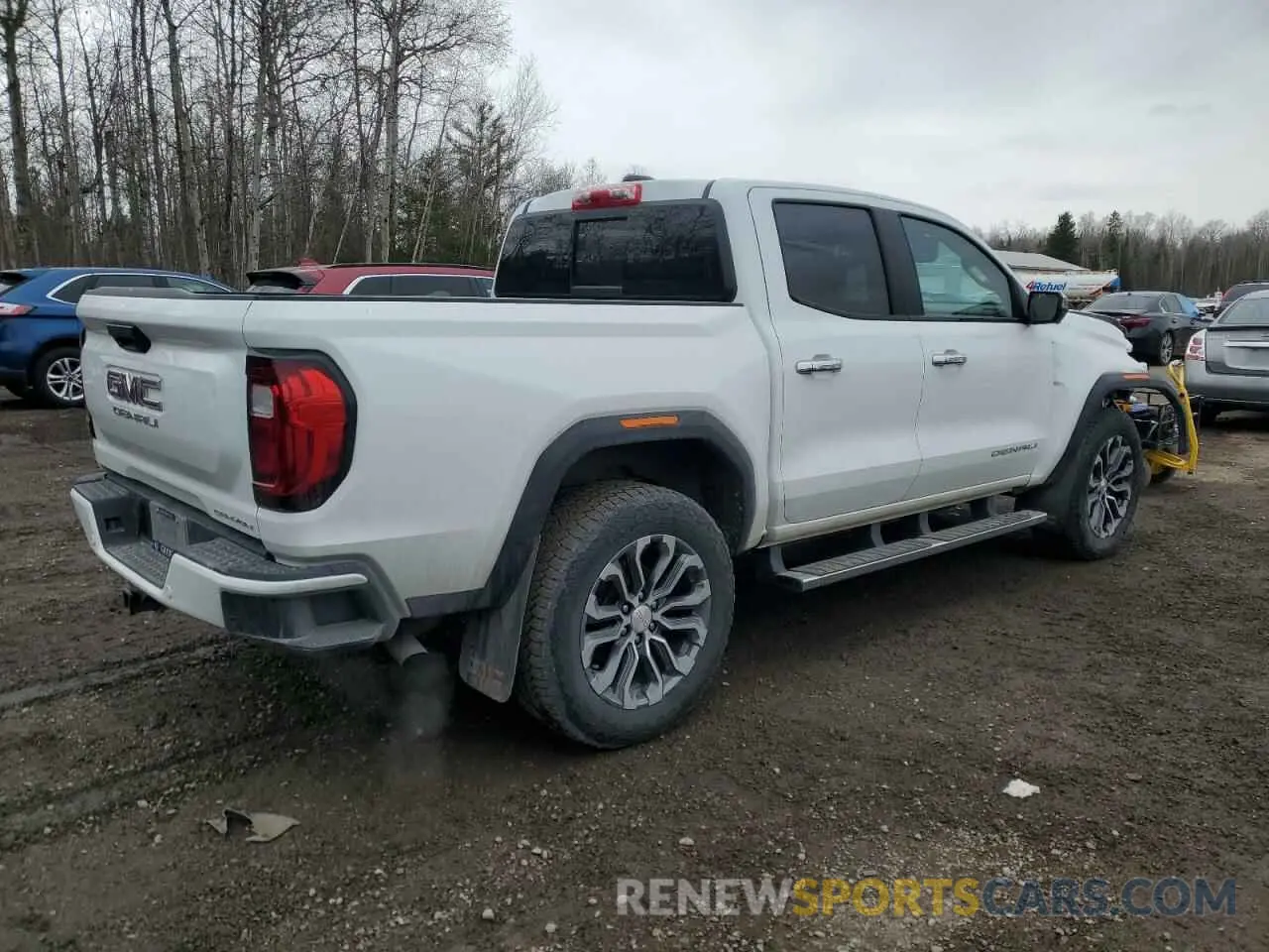 3 fotografías del automóvil dañado 1GTP6FEK0P1195757 GMC CANYON 2023