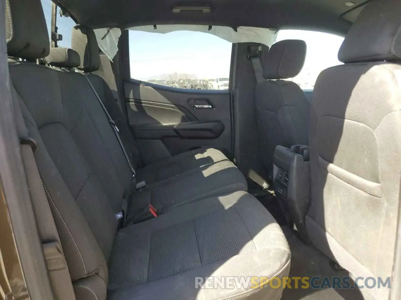 10 fotografías del automóvil dañado 1GTP5BEK0R1174177 GMC CANYON 2024