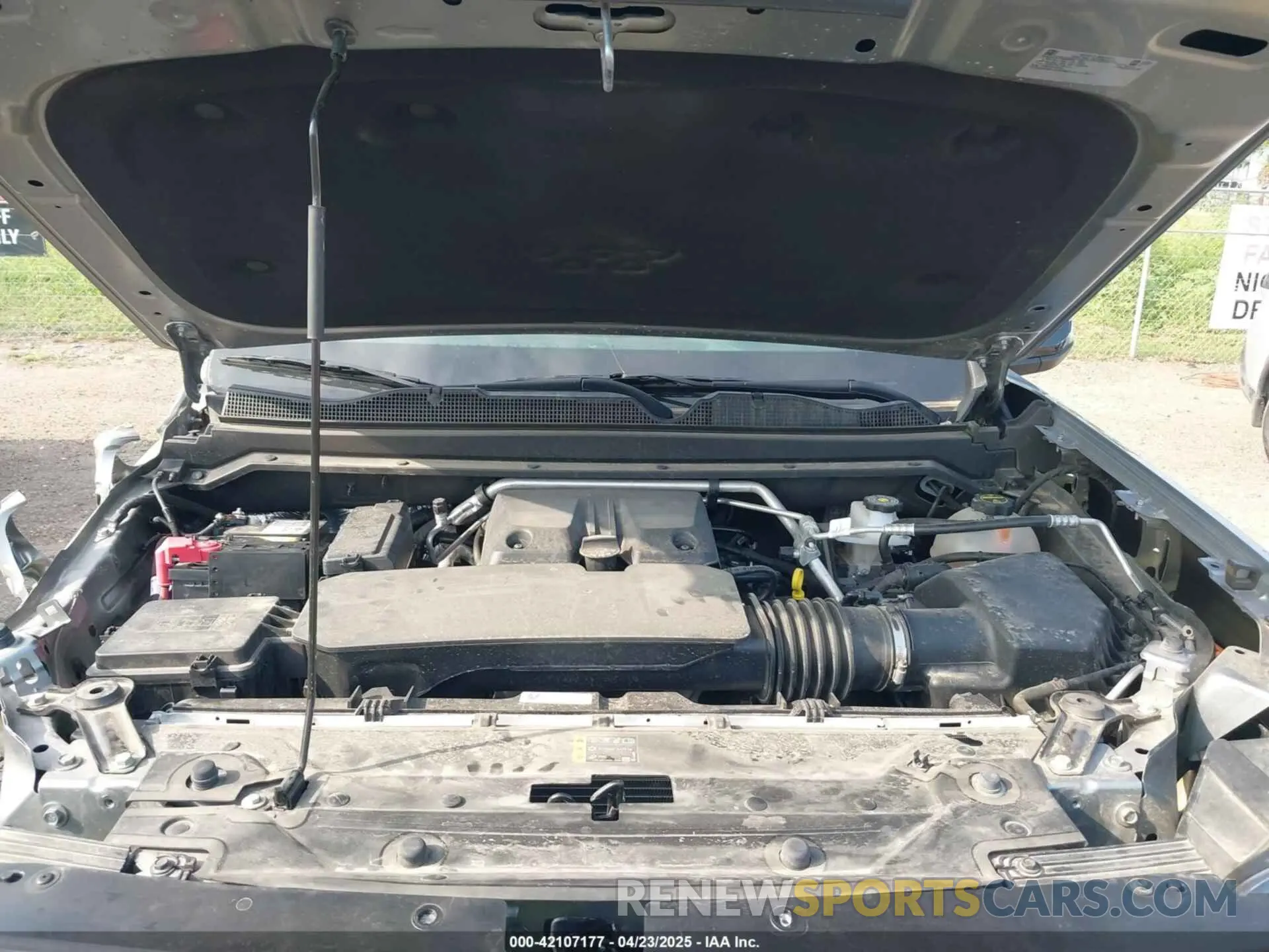 10 fotografías del automóvil dañado 1GTP5BEK0R1221885 GMC CANYON 2024