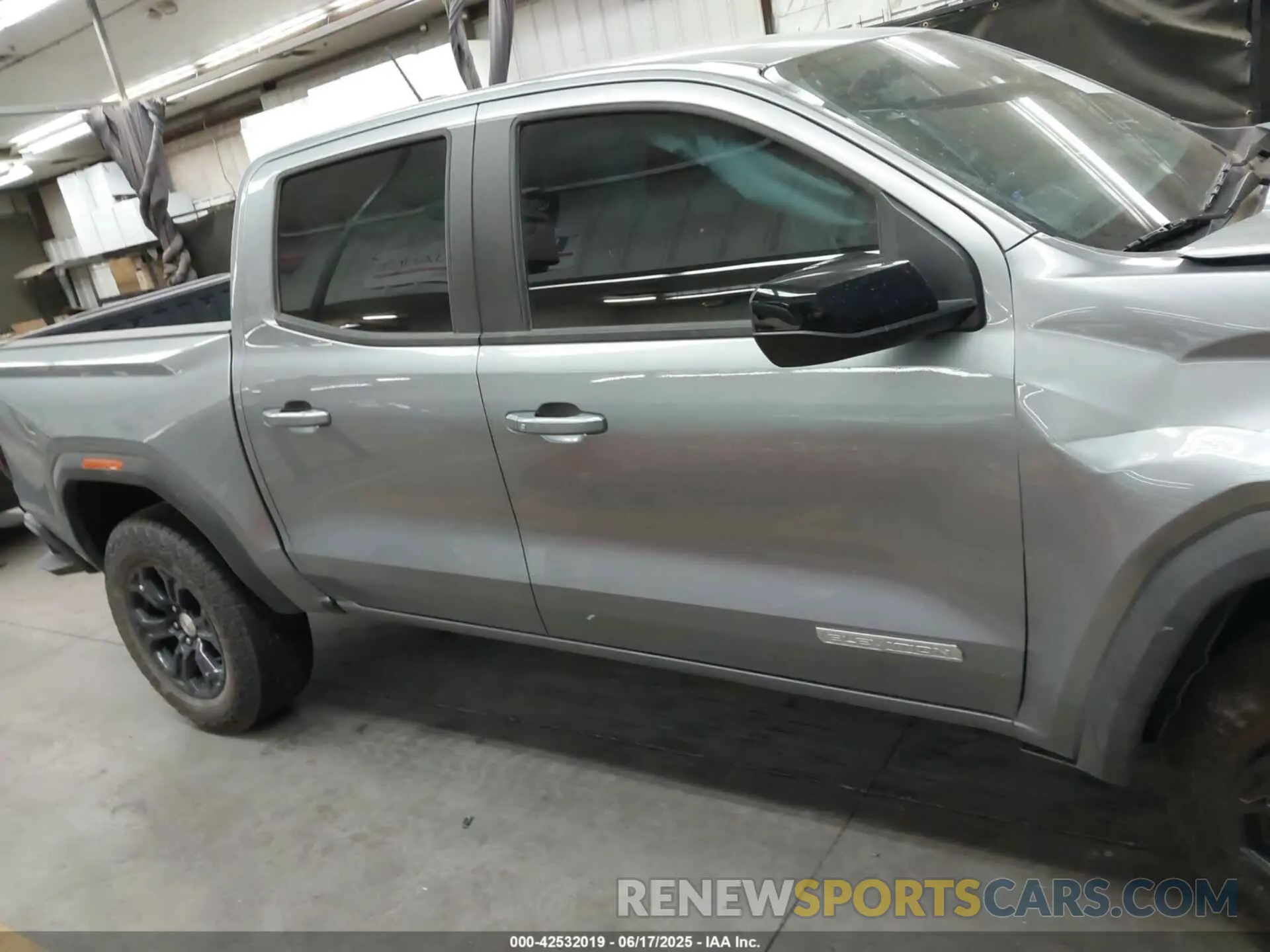 12 fotografías del automóvil dañado 1GTP5BEK1R1211253 GMC CANYON 2024