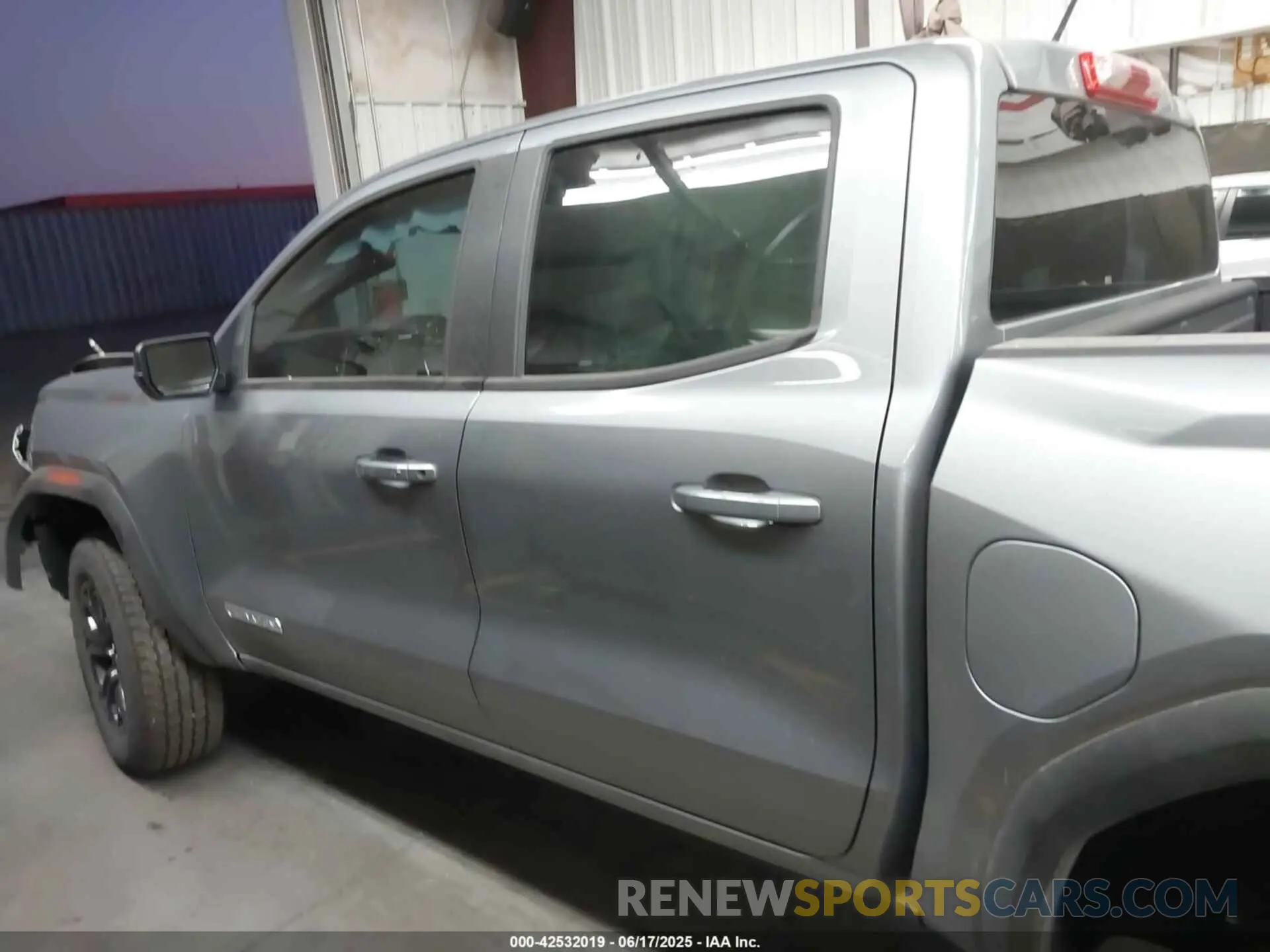 13 fotografías del automóvil dañado 1GTP5BEK1R1211253 GMC CANYON 2024