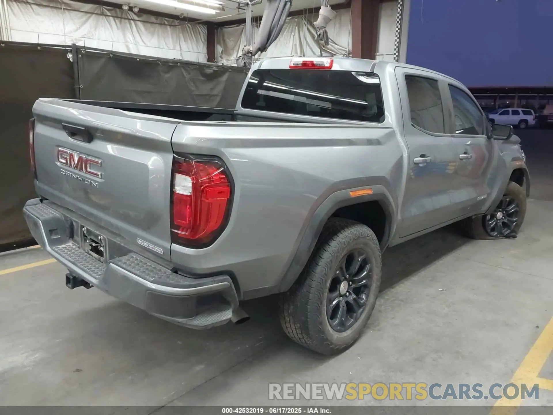 4 fotografías del automóvil dañado 1GTP5BEK1R1211253 GMC CANYON 2024