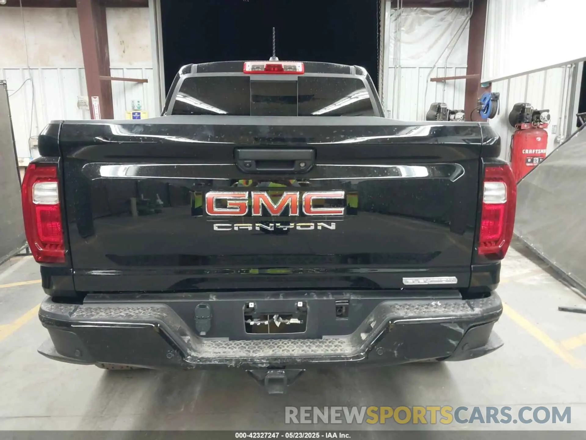 16 fotografías del automóvil dañado 1GTP5BEK1R1256905 GMC CANYON 2024