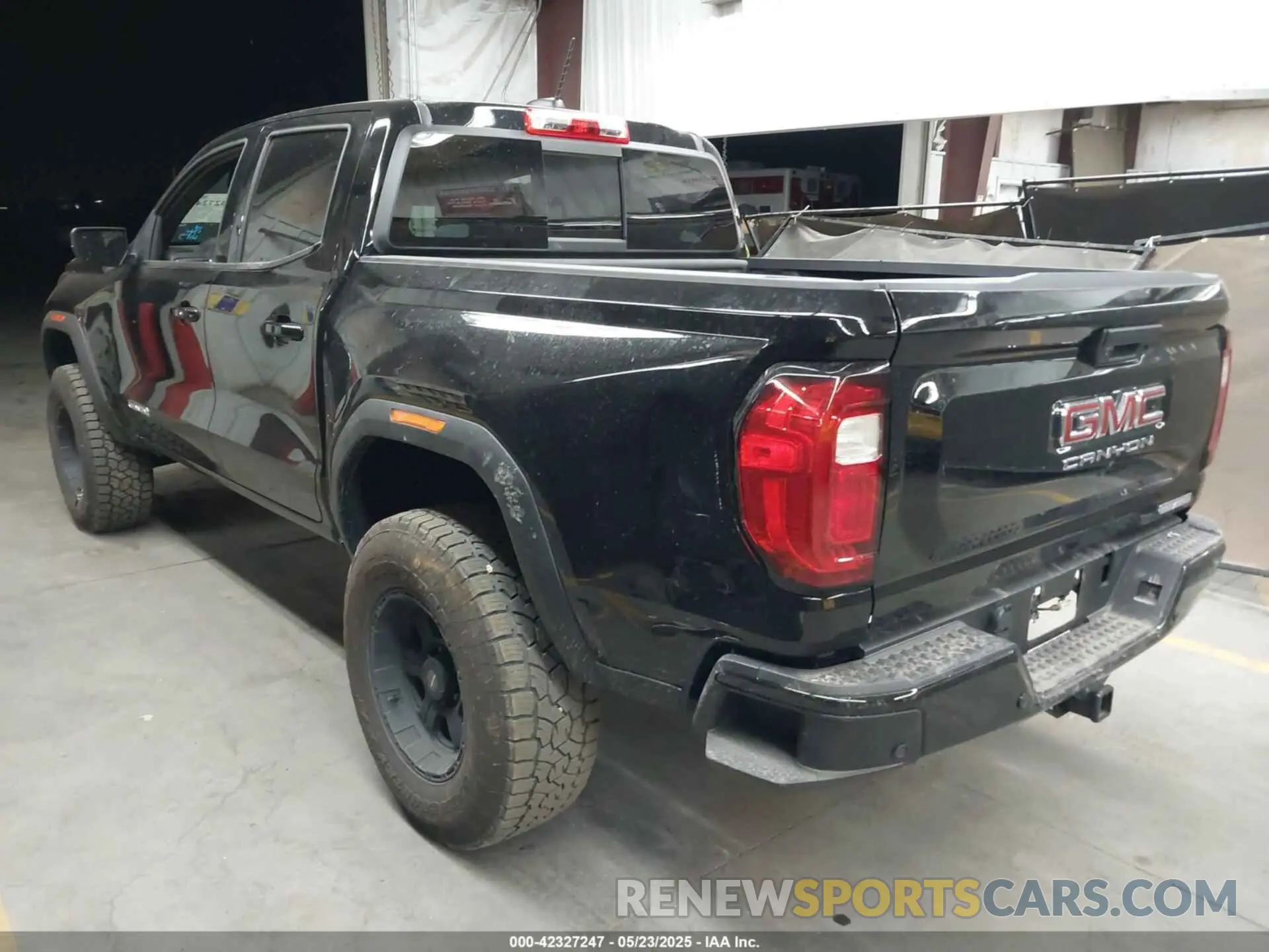 3 fotografías del automóvil dañado 1GTP5BEK1R1256905 GMC CANYON 2024