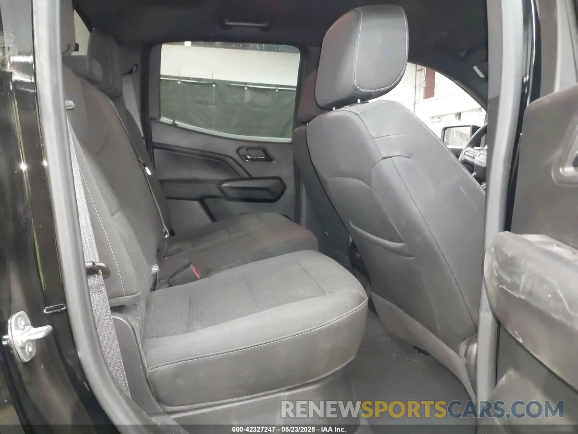 8 fotografías del automóvil dañado 1GTP5BEK1R1256905 GMC CANYON 2024
