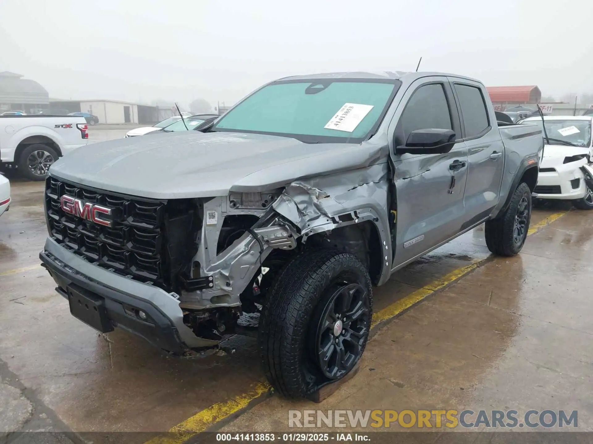 2 fotografías del automóvil dañado 1GTP5BEK4R1203356 GMC CANYON 2024