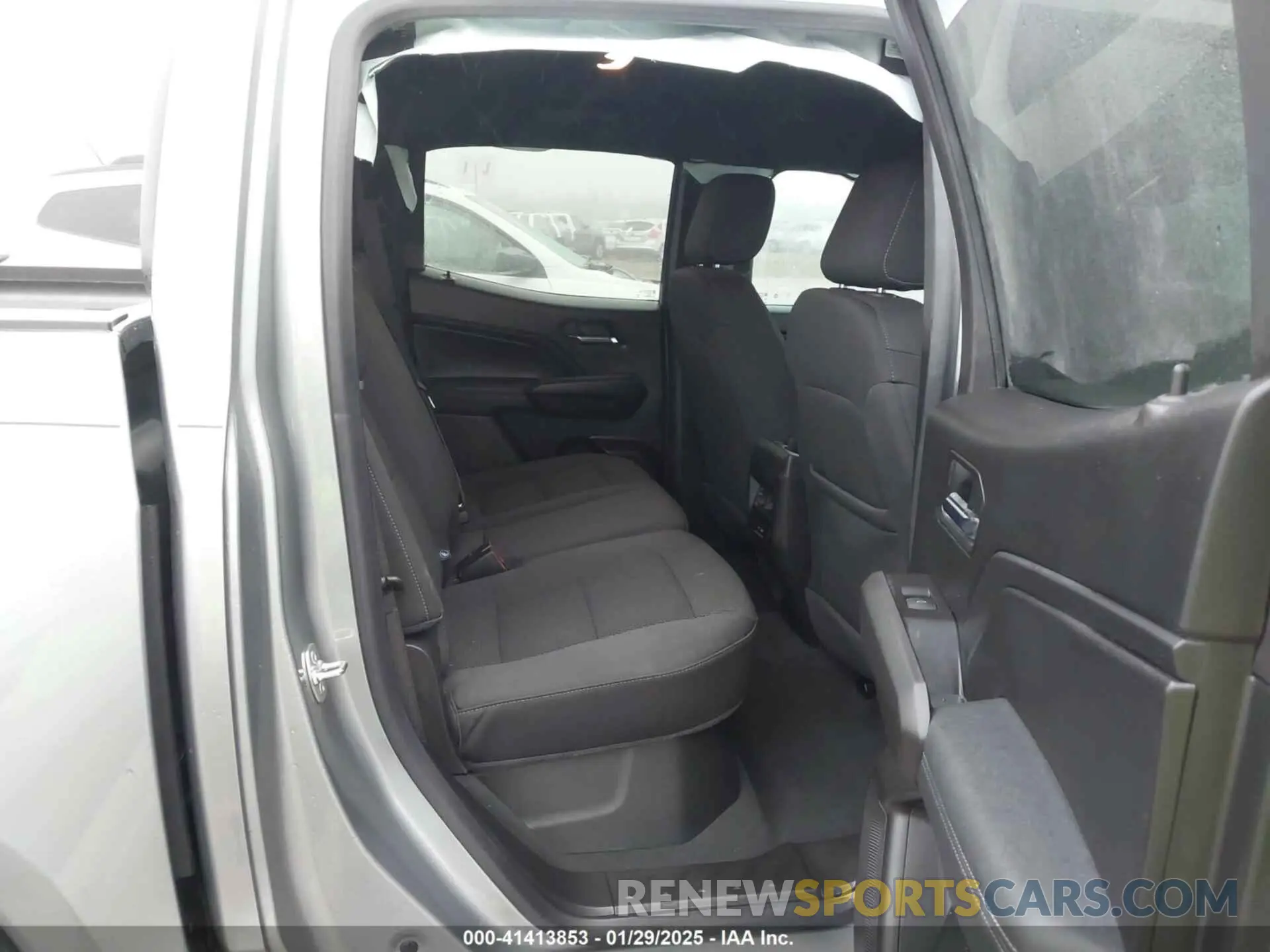 8 fotografías del automóvil dañado 1GTP5BEK4R1203356 GMC CANYON 2024