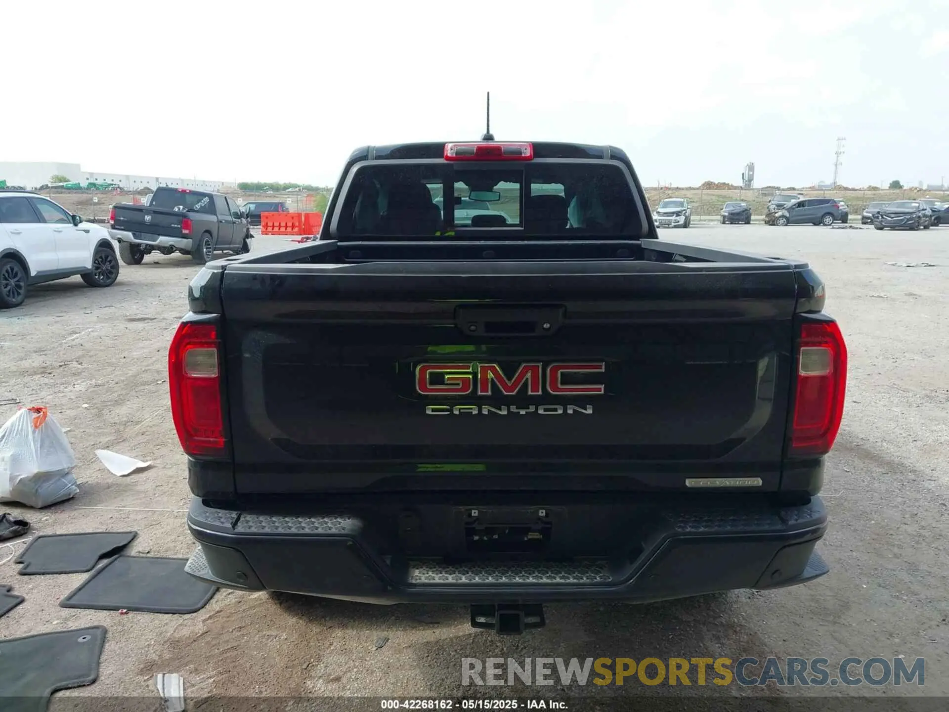 16 fotografías del automóvil dañado 1GTP5BEK6R1186012 GMC CANYON 2024