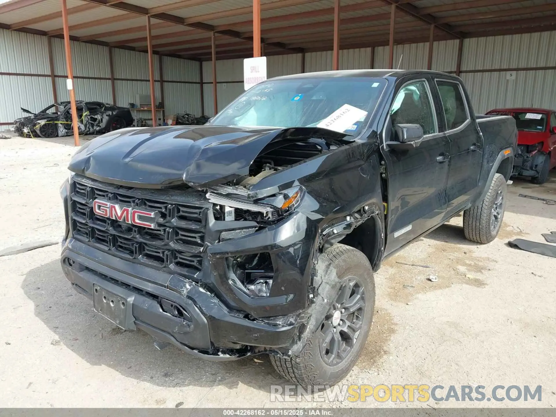 2 fotografías del automóvil dañado 1GTP5BEK6R1186012 GMC CANYON 2024