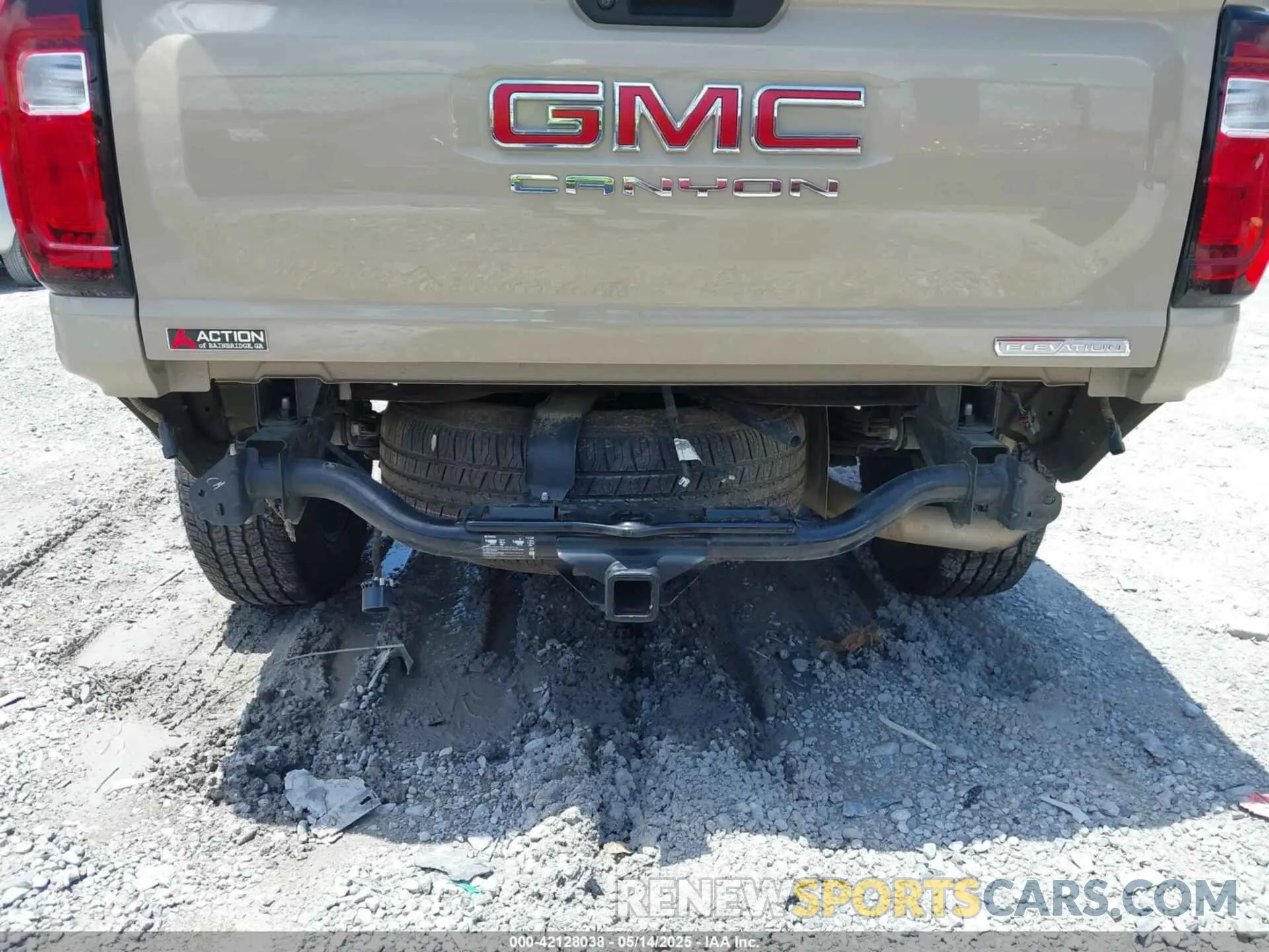 12 fotografías del automóvil dañado 1GTP5BEK8R1200458 GMC CANYON 2024