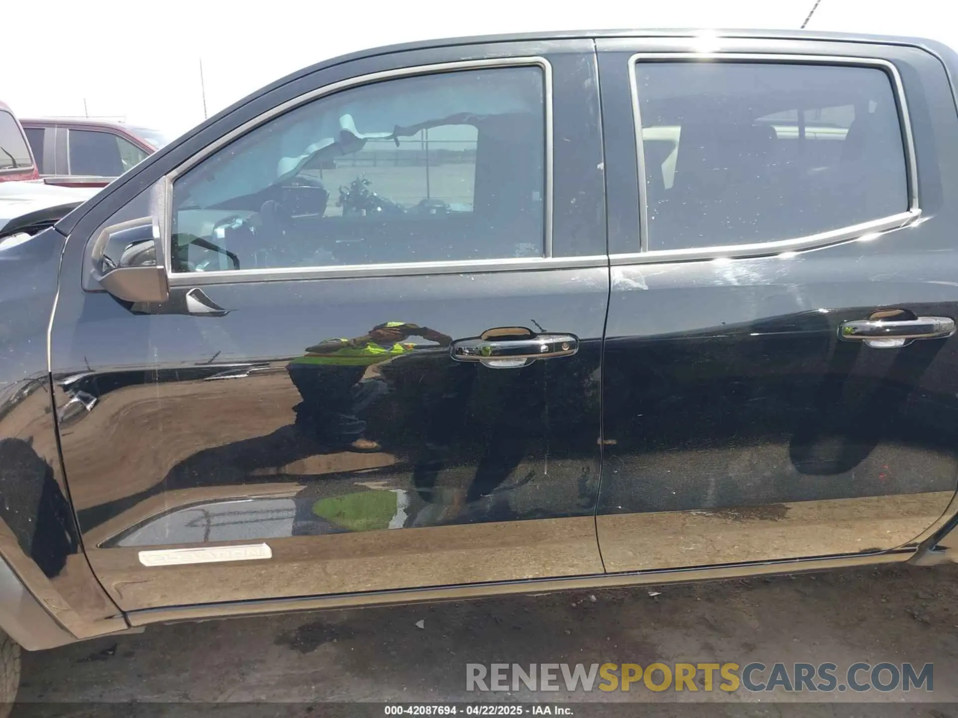 13 fotografías del automóvil dañado 1GTP5BEK9R1272236 GMC CANYON 2024