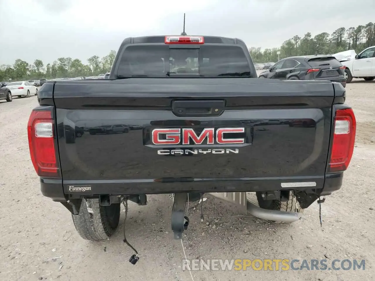 6 fotografías del automóvil dañado 1GTP5BEKXR1155975 GMC CANYON 2024