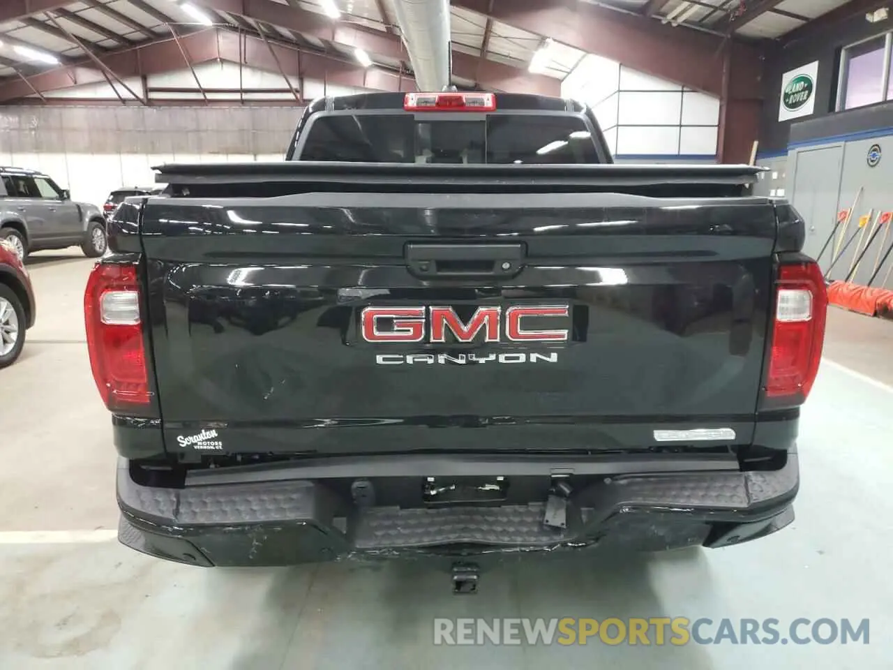 6 fotografías del automóvil dañado 1GTP6BEK3R1261875 GMC CANYON 2024