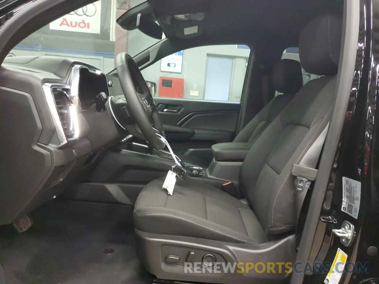 7 fotografías del automóvil dañado 1GTP6BEK3R1261875 GMC CANYON 2024