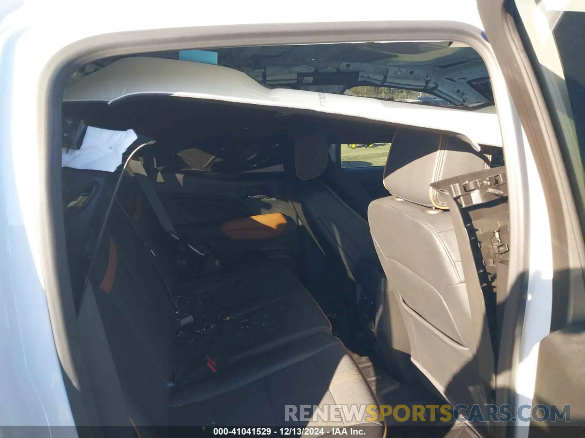 21 fotografías del automóvil dañado 1GTP6DEK6R1236187 GMC CANYON 2024