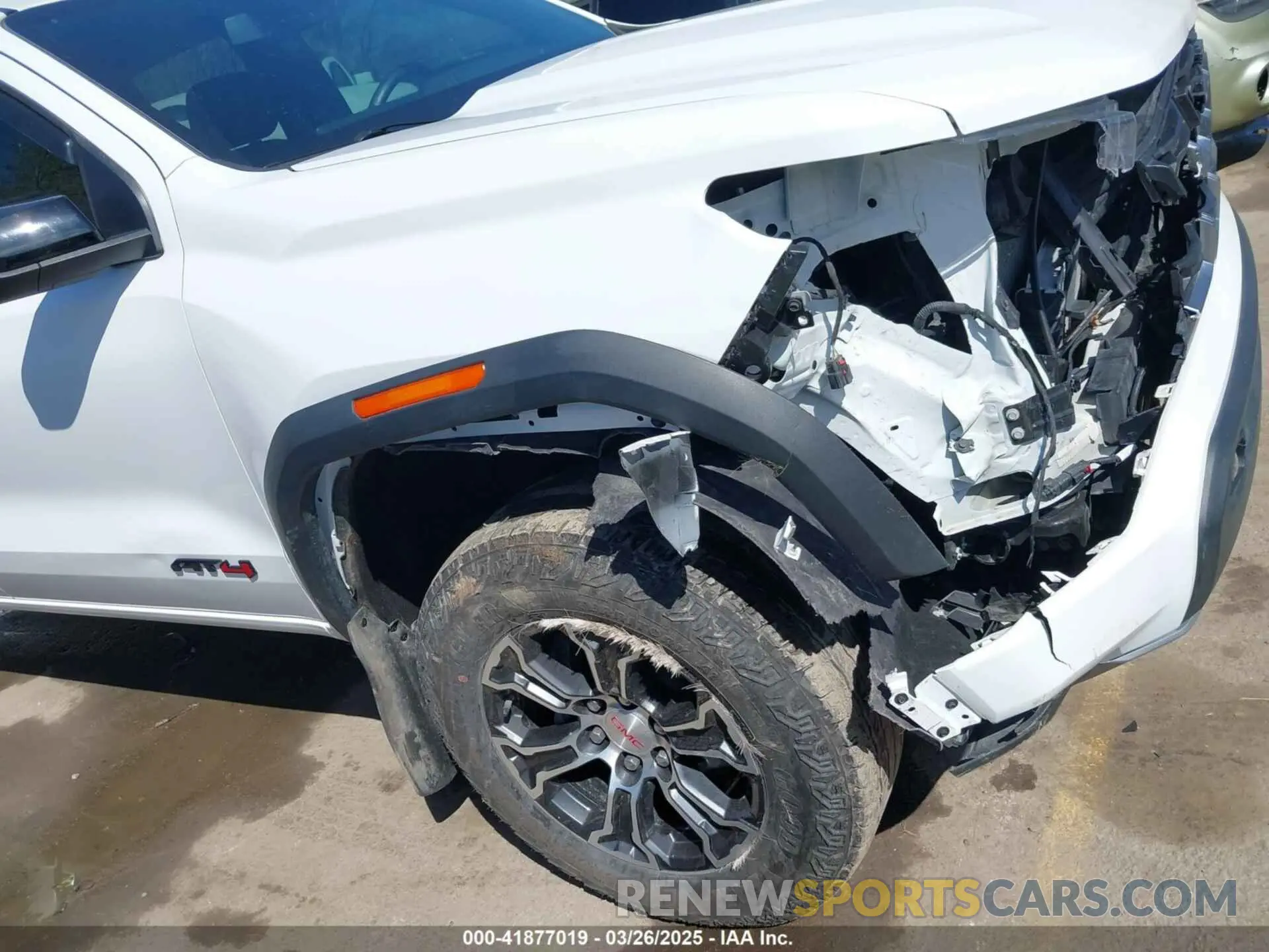 17 fotografías del automóvil dañado 1GTP6DEK7R1128130 GMC CANYON 2024