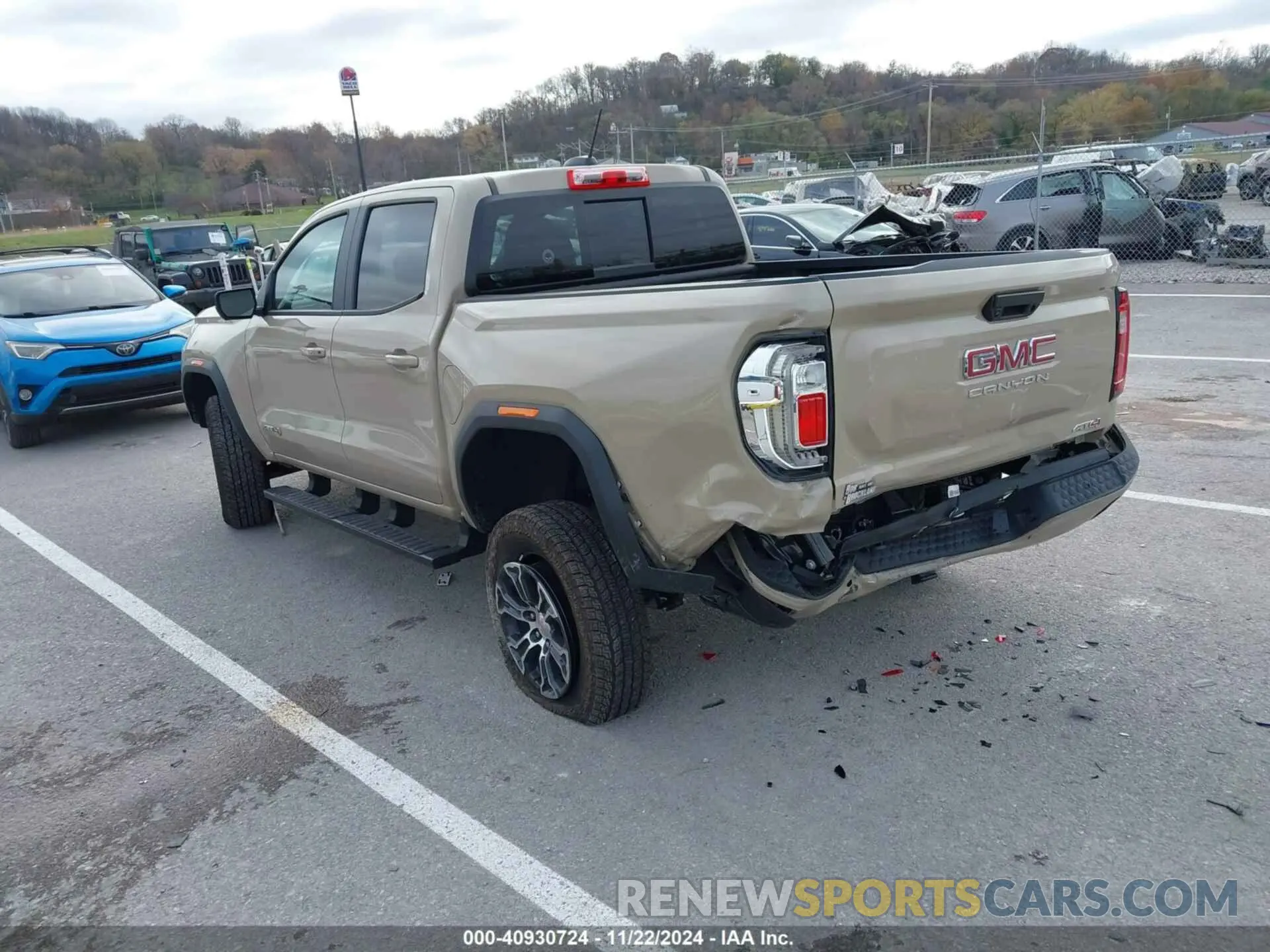 3 fotografías del automóvil dañado 1GTP6DEK8R1179023 GMC CANYON 2024