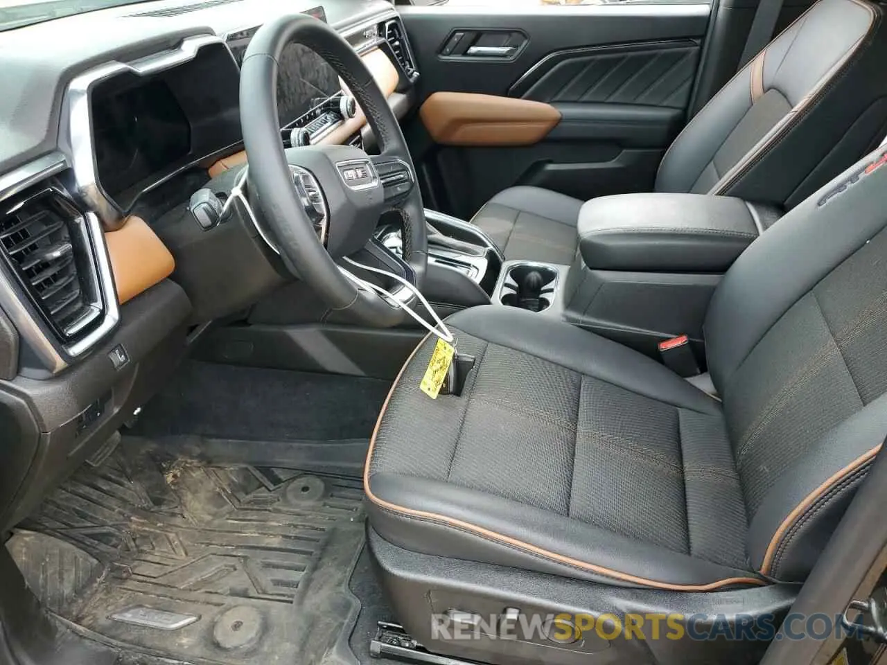 7 fotografías del automóvil dañado 1GTP6DEK9R1115363 GMC CANYON 2024