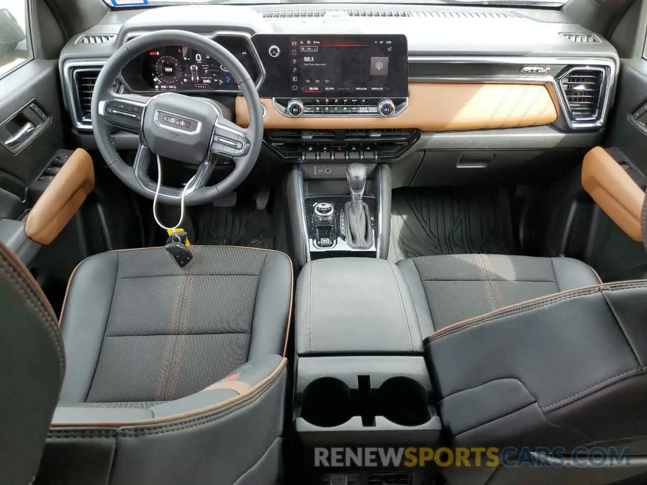 8 fotografías del automóvil dañado 1GTP6DEK9R1115363 GMC CANYON 2024