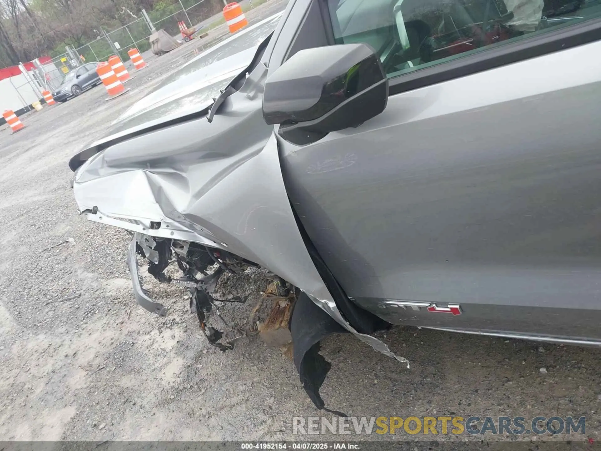 18 fotografías del automóvil dañado 1GTP6DEKXR1143138 GMC CANYON 2024