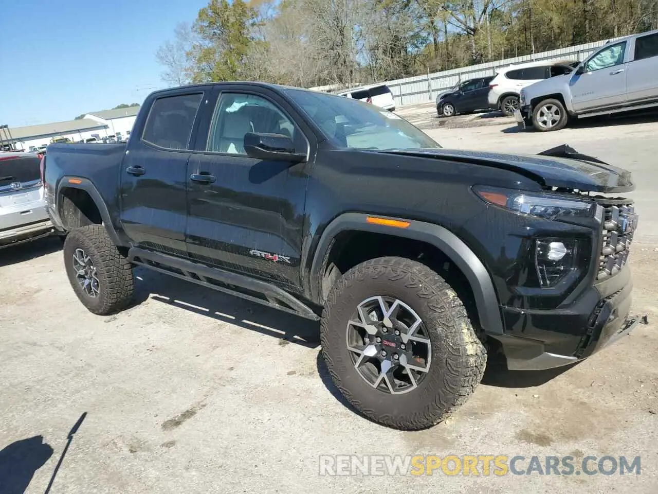 4 fotografías del automóvil dañado 1GTP6EEK7R1133432 GMC CANYON 2024