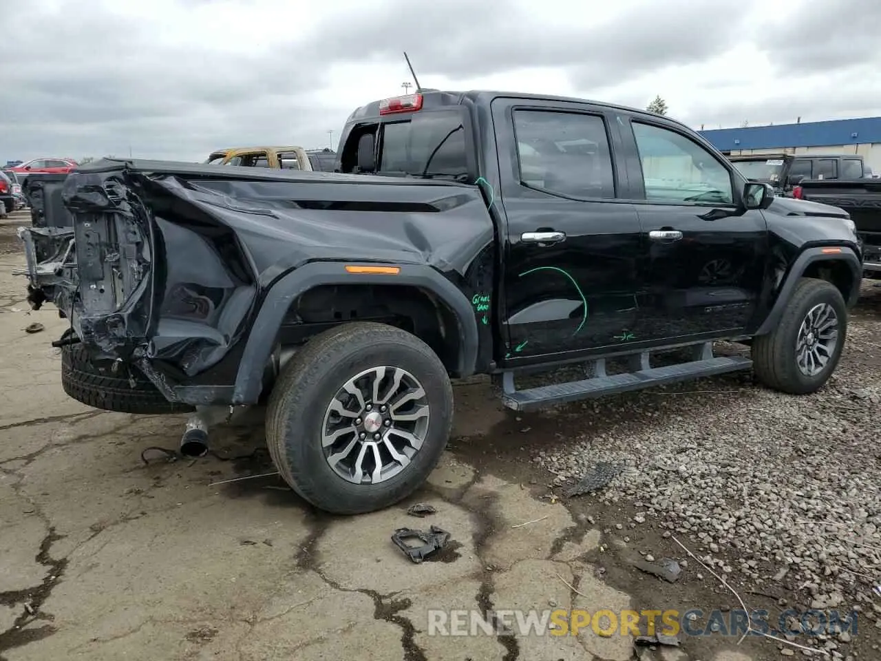 3 fotografías del automóvil dañado 1GTP6FEK7R1306159 GMC CANYON 2024