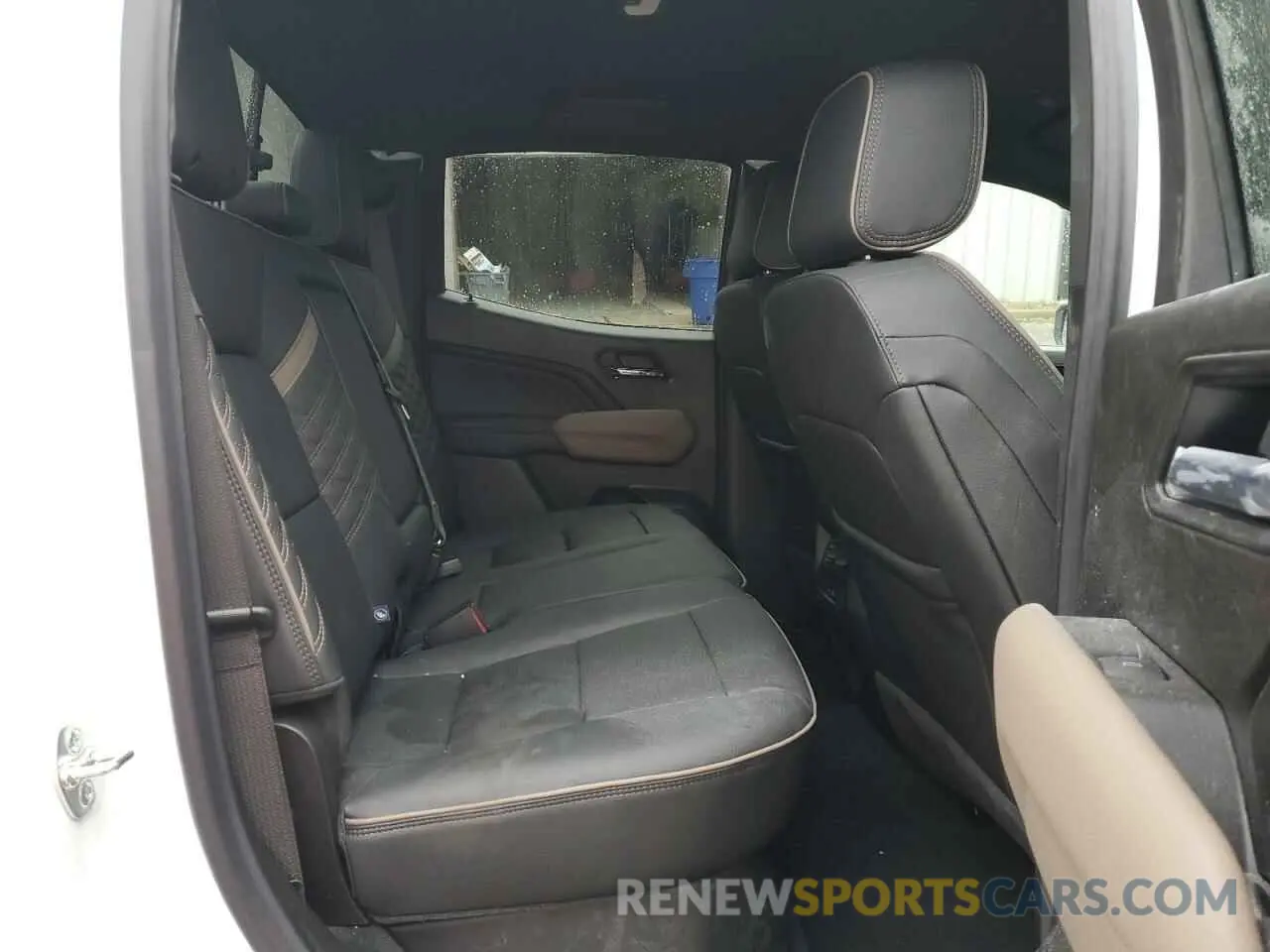 10 fotografías del automóvil dañado 1GTP2FEK1S1111725 GMC CANYON 2025