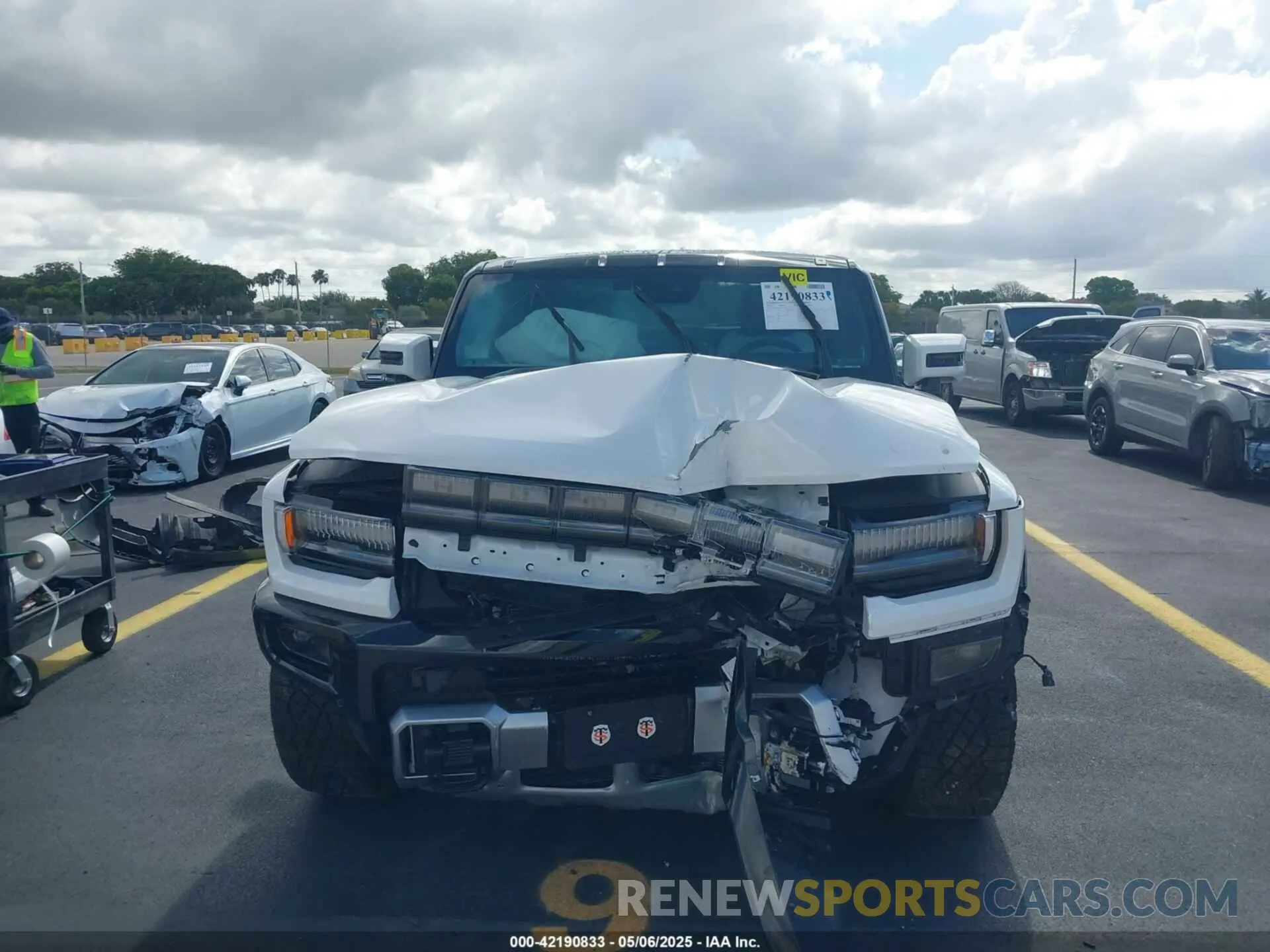 13 fotografías del automóvil dañado 1GT40FDA2NU101127 GMC HUMMER EV PICKUP 2022