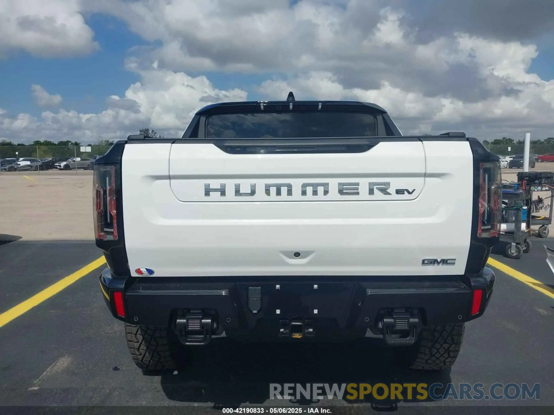 16 fotografías del automóvil dañado 1GT40FDA2NU101127 GMC HUMMER EV PICKUP 2022