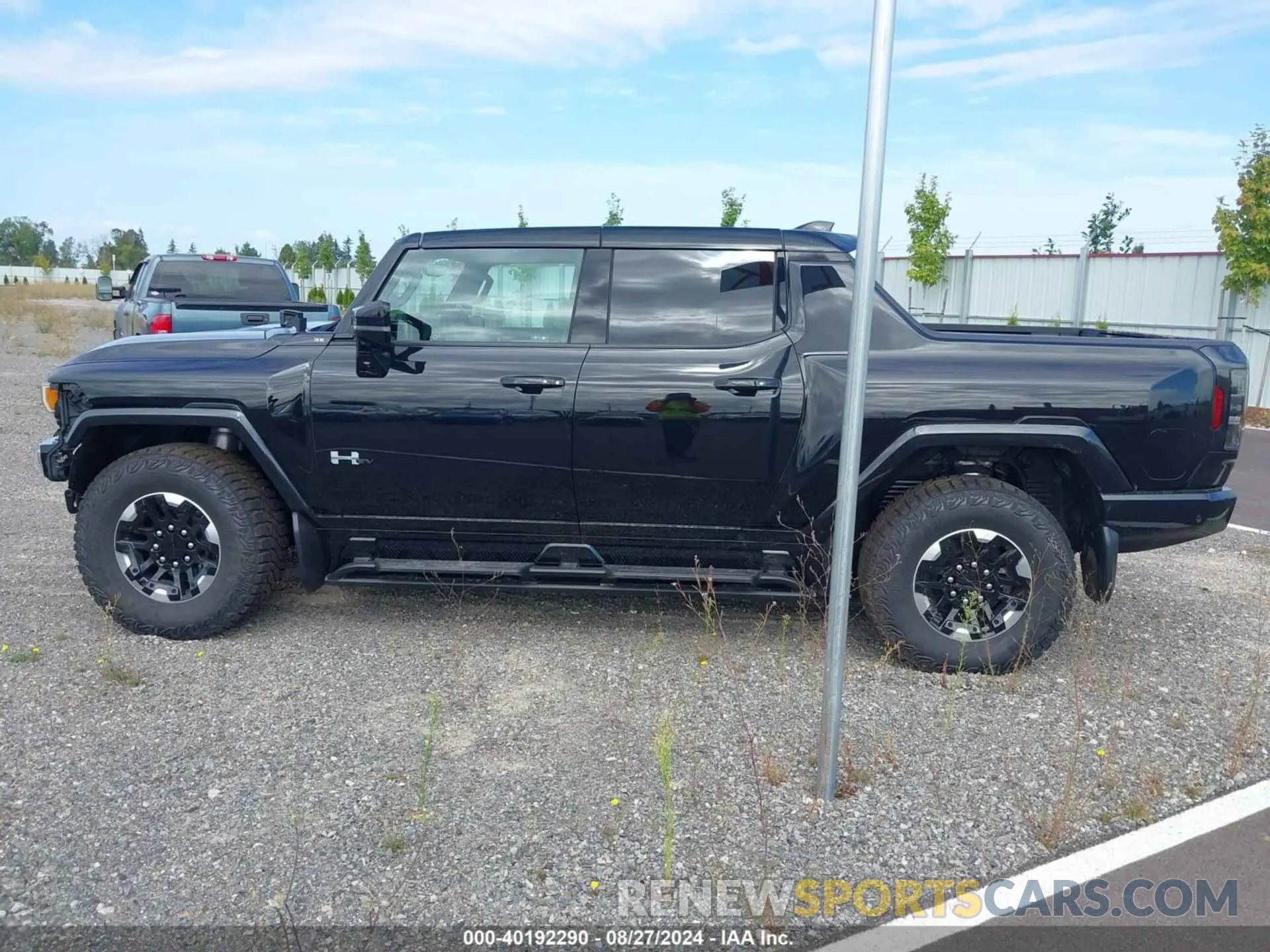 17 fotografías del automóvil dañado 1GT40DDA3RU108940 GMC HUMMER EV PICKUP 2024