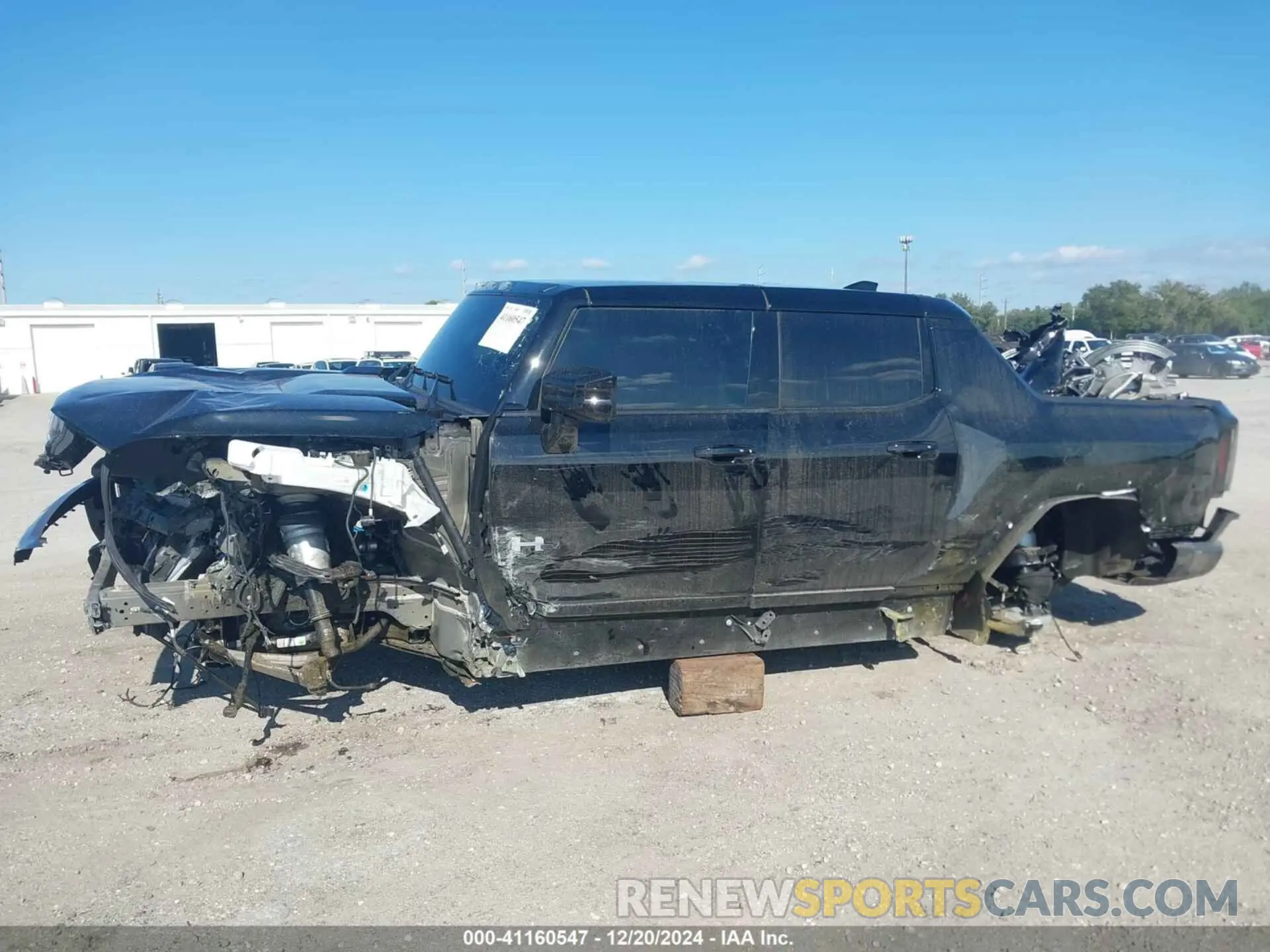 14 fotografías del automóvil dañado 1GT10DDB6SU103104 GMC HUMMER EV PICKUP 2025