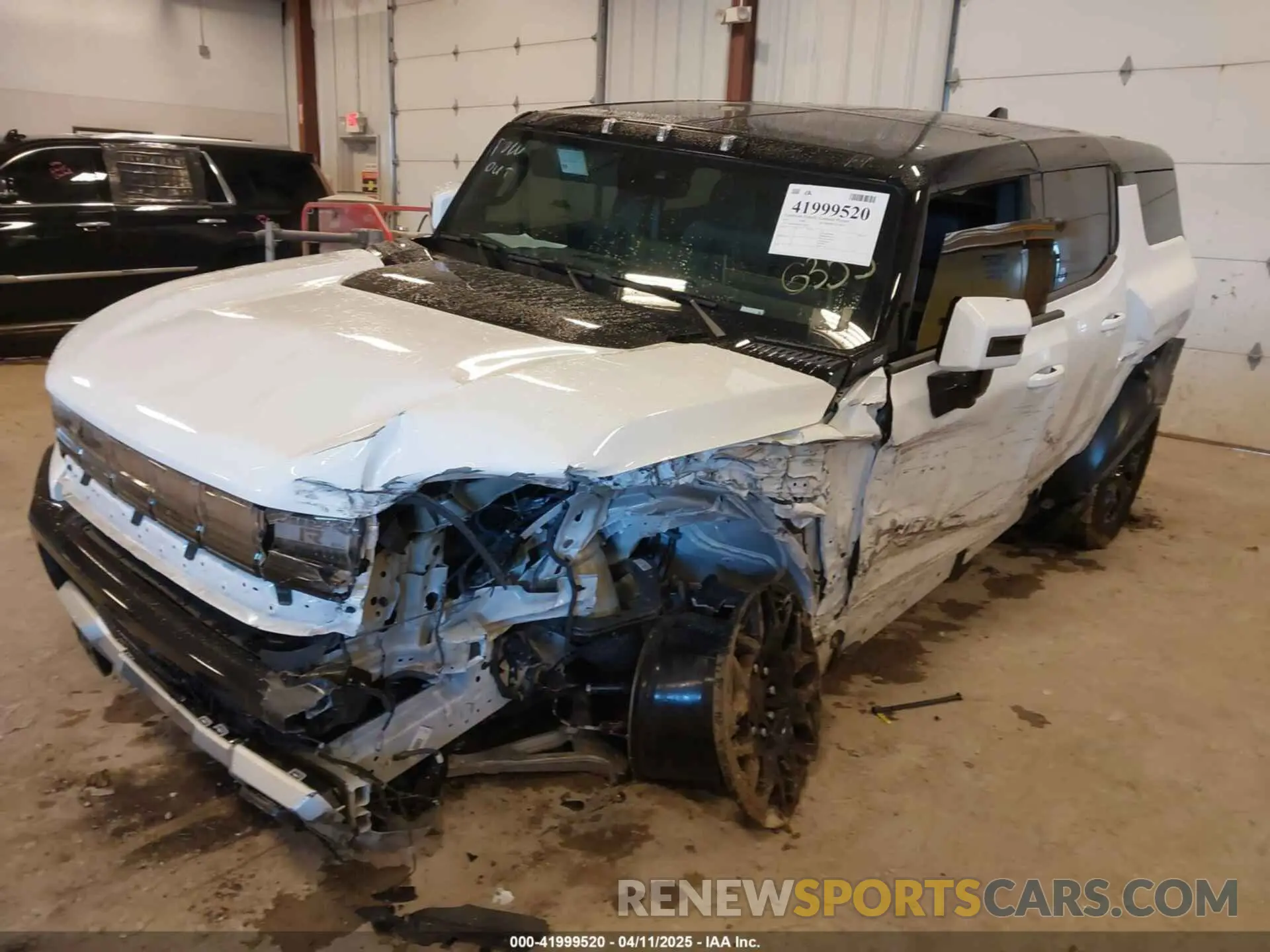 2 fotografías del automóvil dañado 1GKB0NDE9SU106359 GMC HUMMER EV SUV 2025