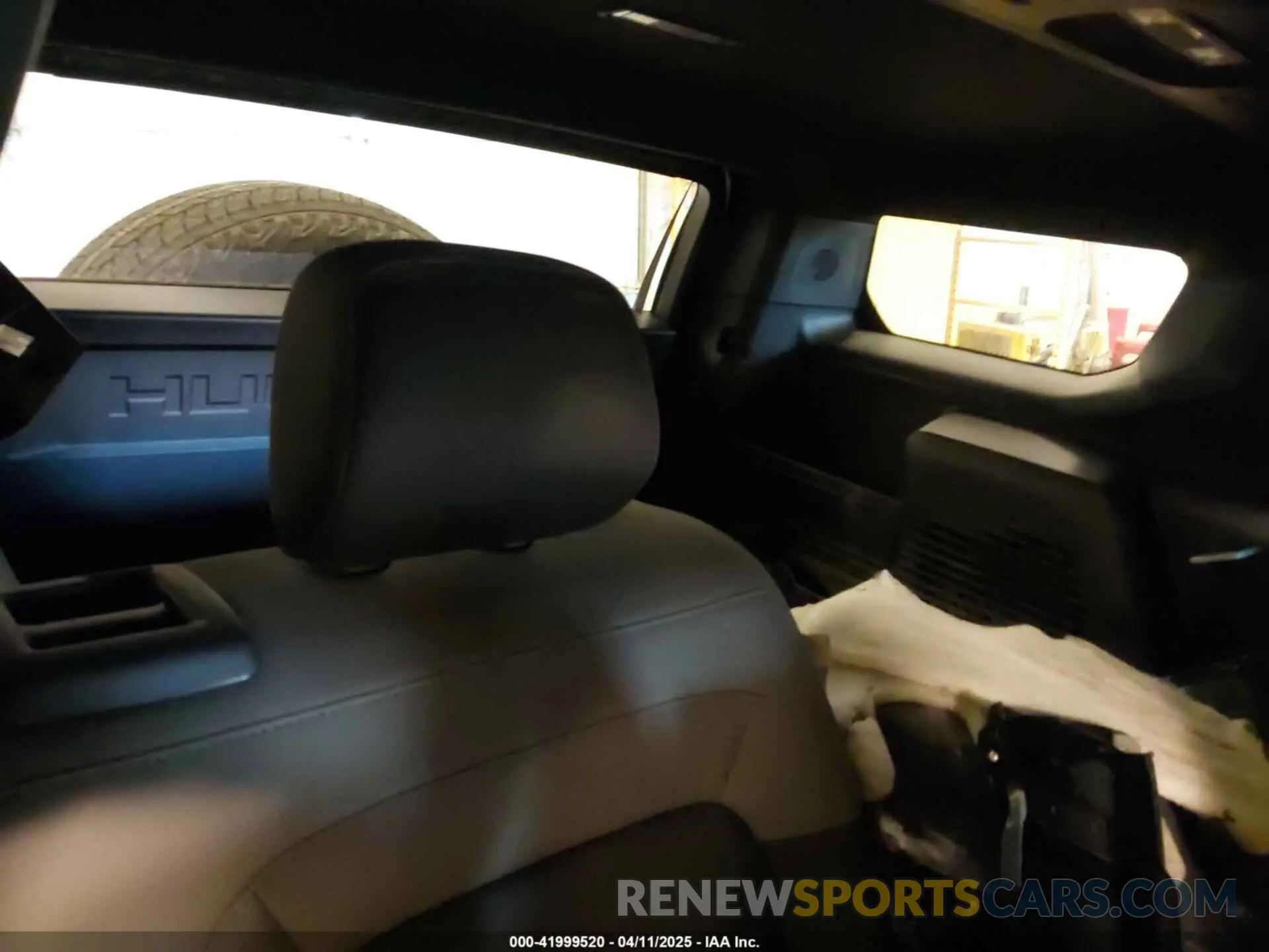 8 fotografías del automóvil dañado 1GKB0NDE9SU106359 GMC HUMMER EV SUV 2025