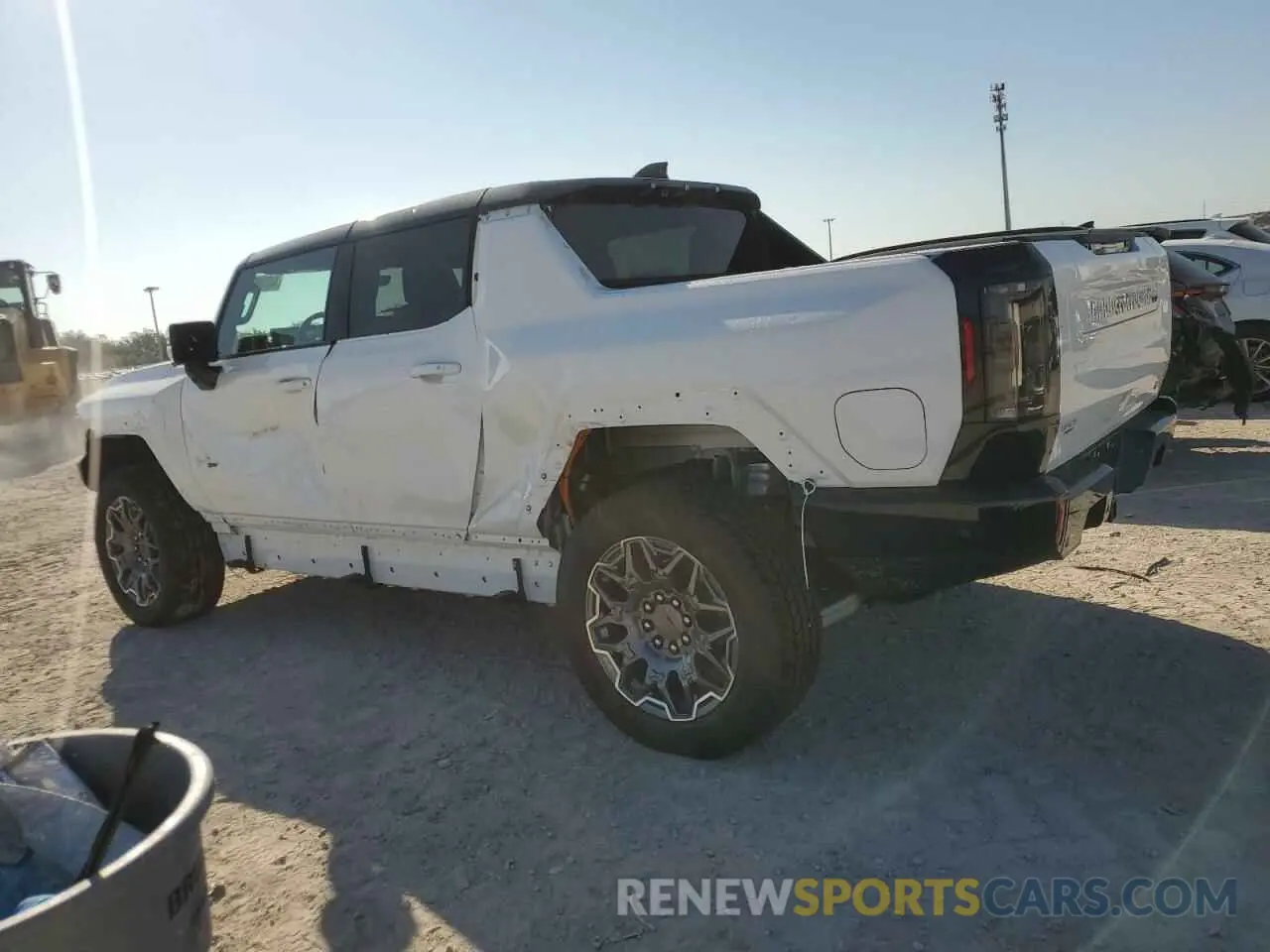 2 fotografías del automóvil dañado 1GT10DDB1SU103382 GMC HUMMER PIC 2025