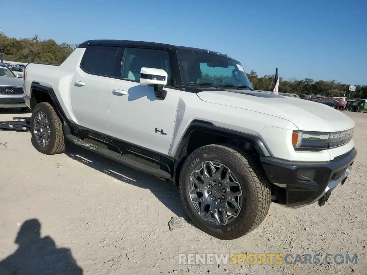 4 fotografías del automóvil dañado 1GT10DDB1SU103382 GMC HUMMER PIC 2025