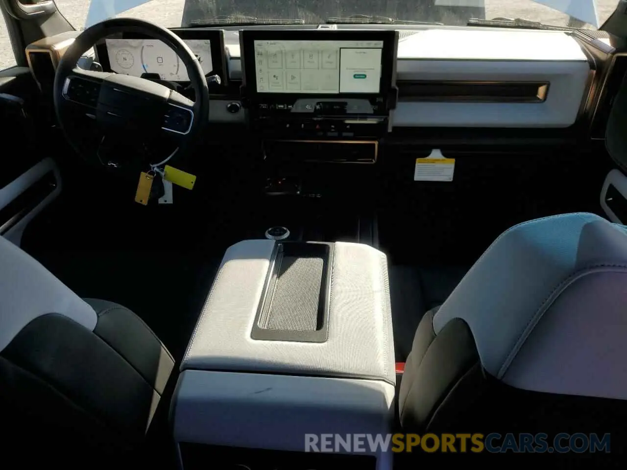 8 fotografías del automóvil dañado 1GT10DDB1SU103382 GMC HUMMER PIC 2025