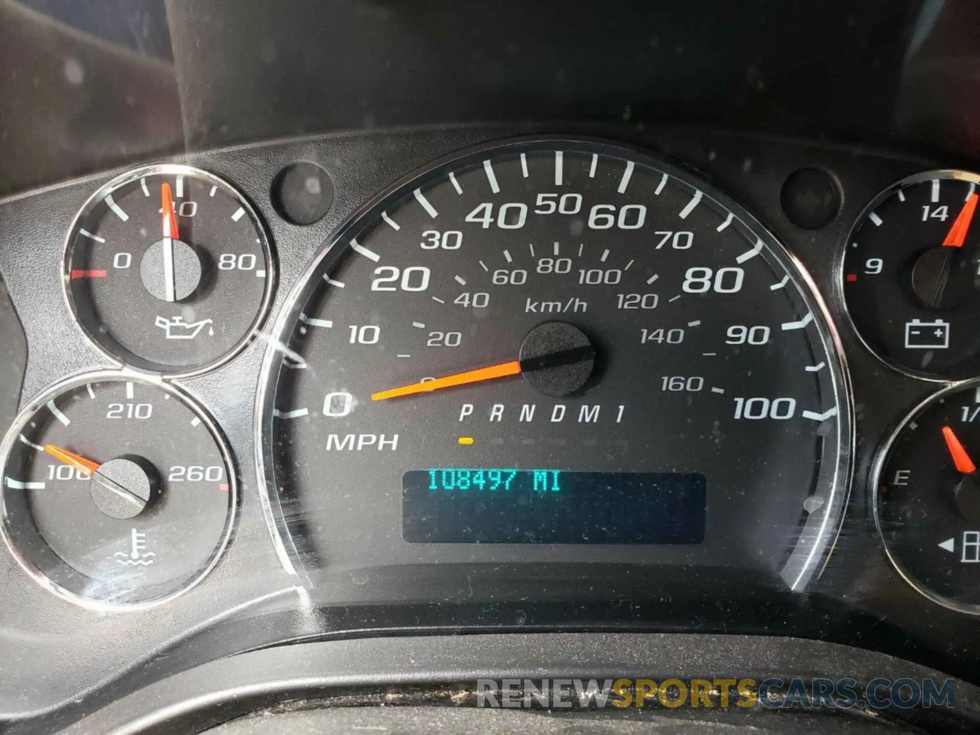 3 fotografías del automóvil dañado 1GTZ7GFP8K1336184 GMC SAVANA 2019