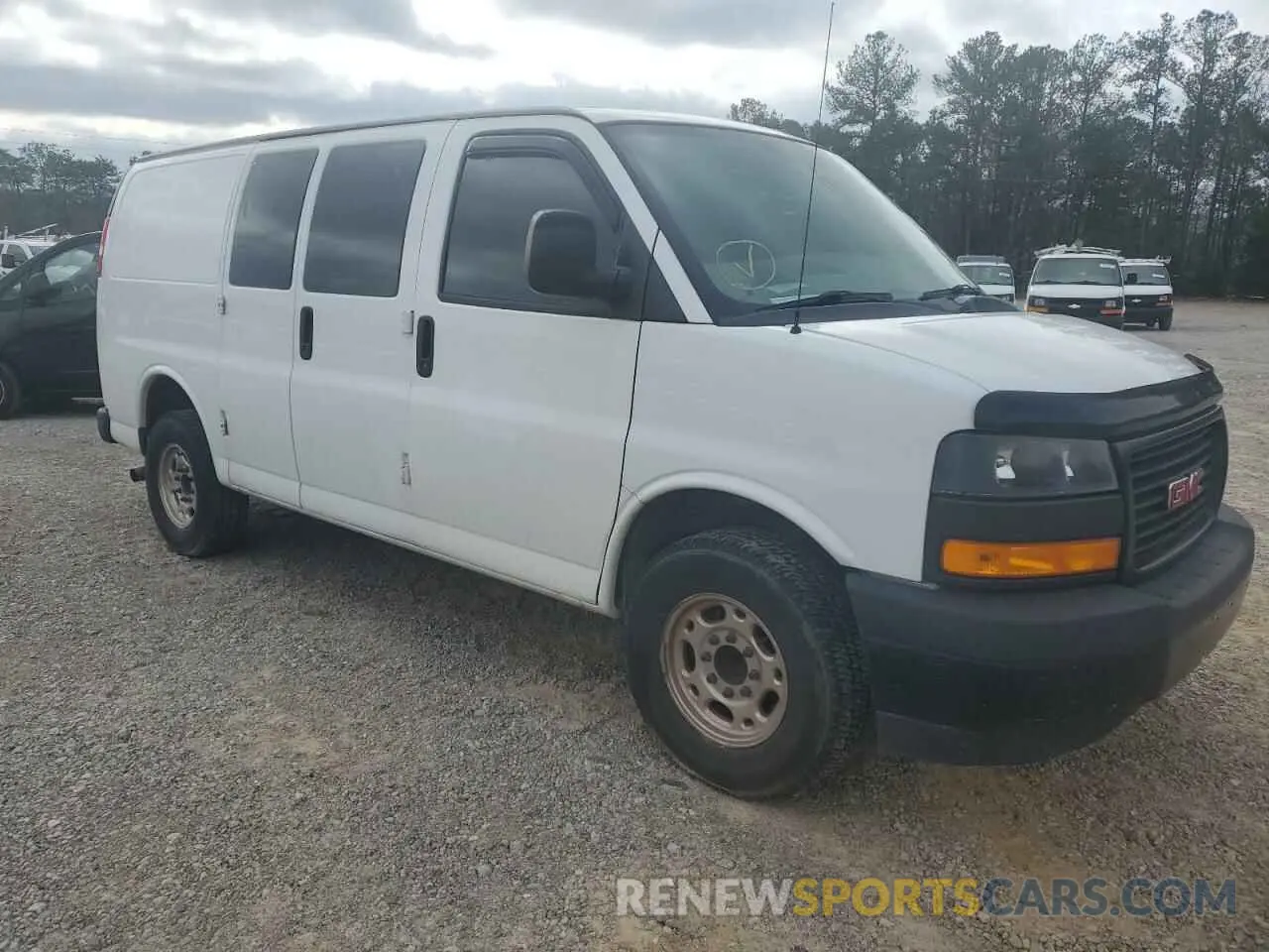 4 fotografías del automóvil dañado 1GTW7AFG1L1148656 GMC SAVANA 2020