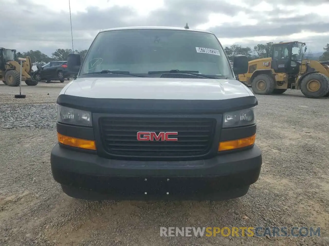 5 fotografías del automóvil dañado 1GTW7AFG1L1148656 GMC SAVANA 2020